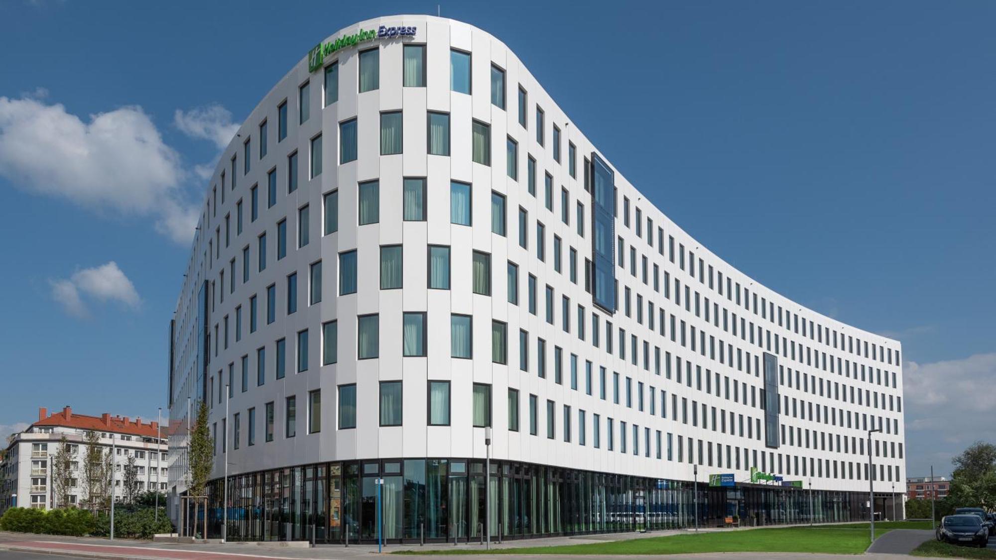 3. Holiday Inn Express Dusseldorf - Hauptbahnhof