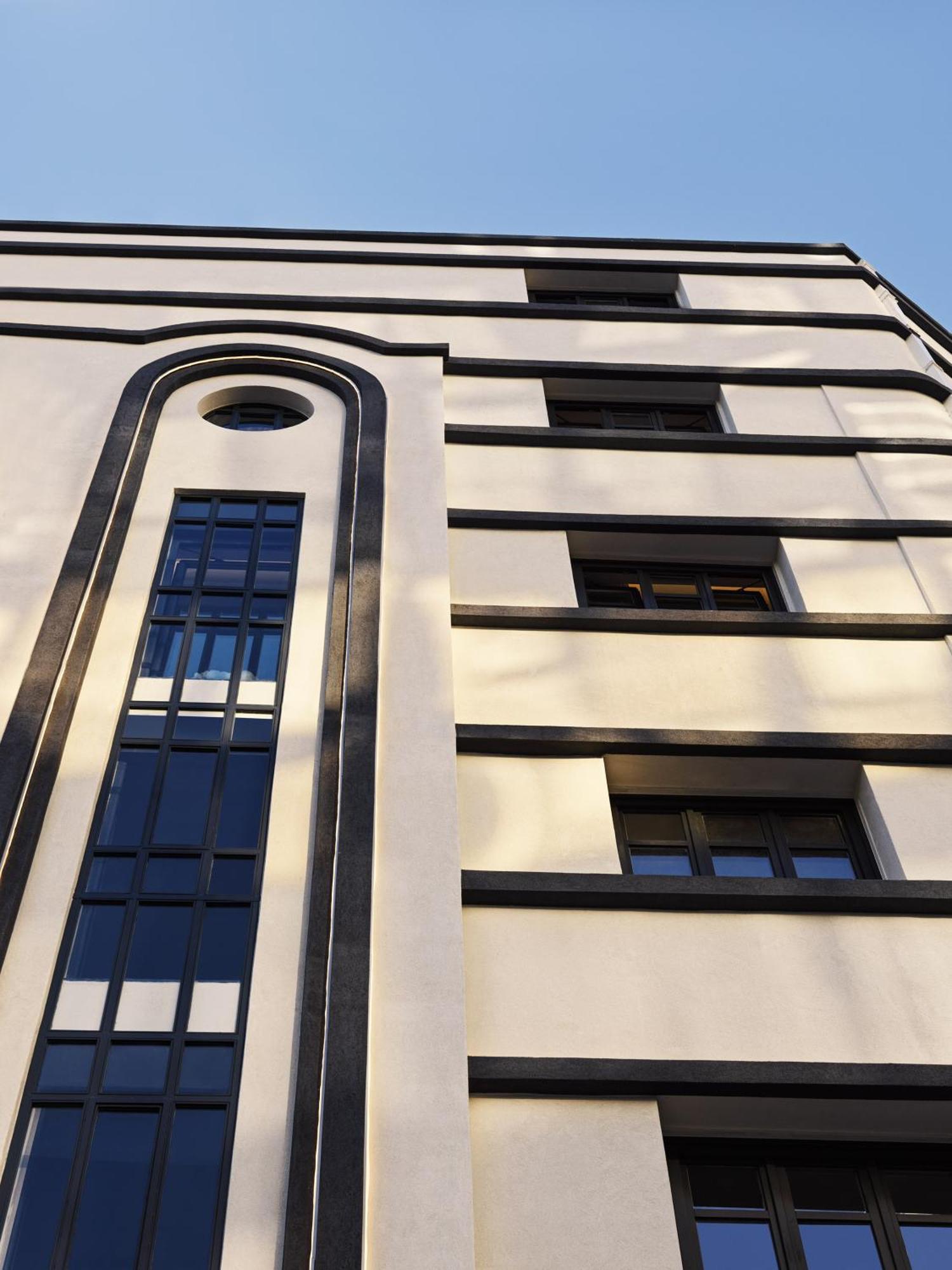 4. Vanoro Hotel