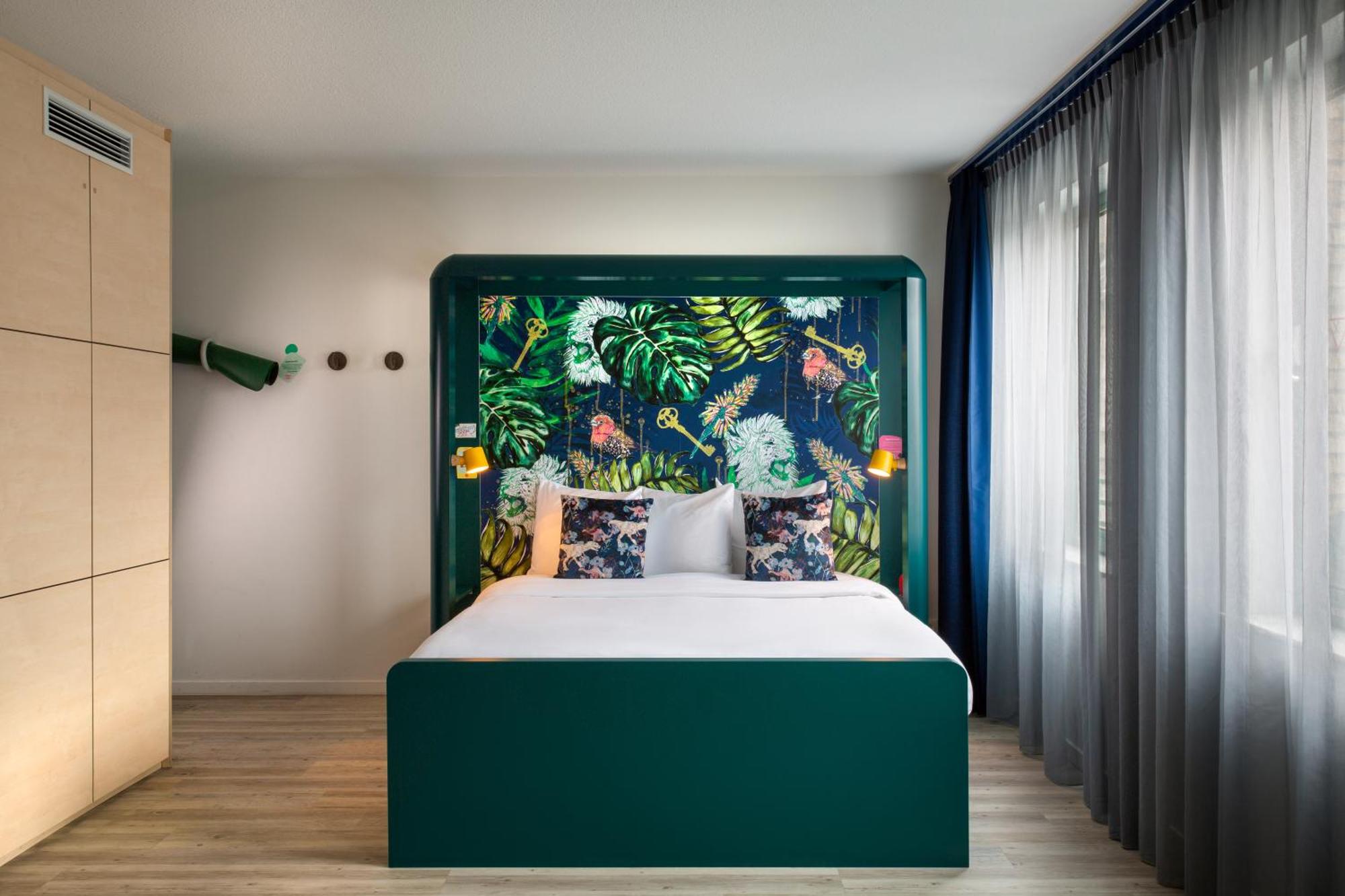 6. B&B HOTEL Brussels Centre Louise