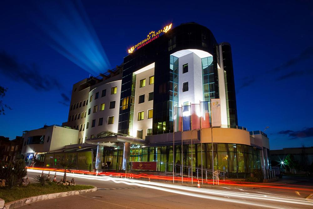 2. Diplomat Plaza