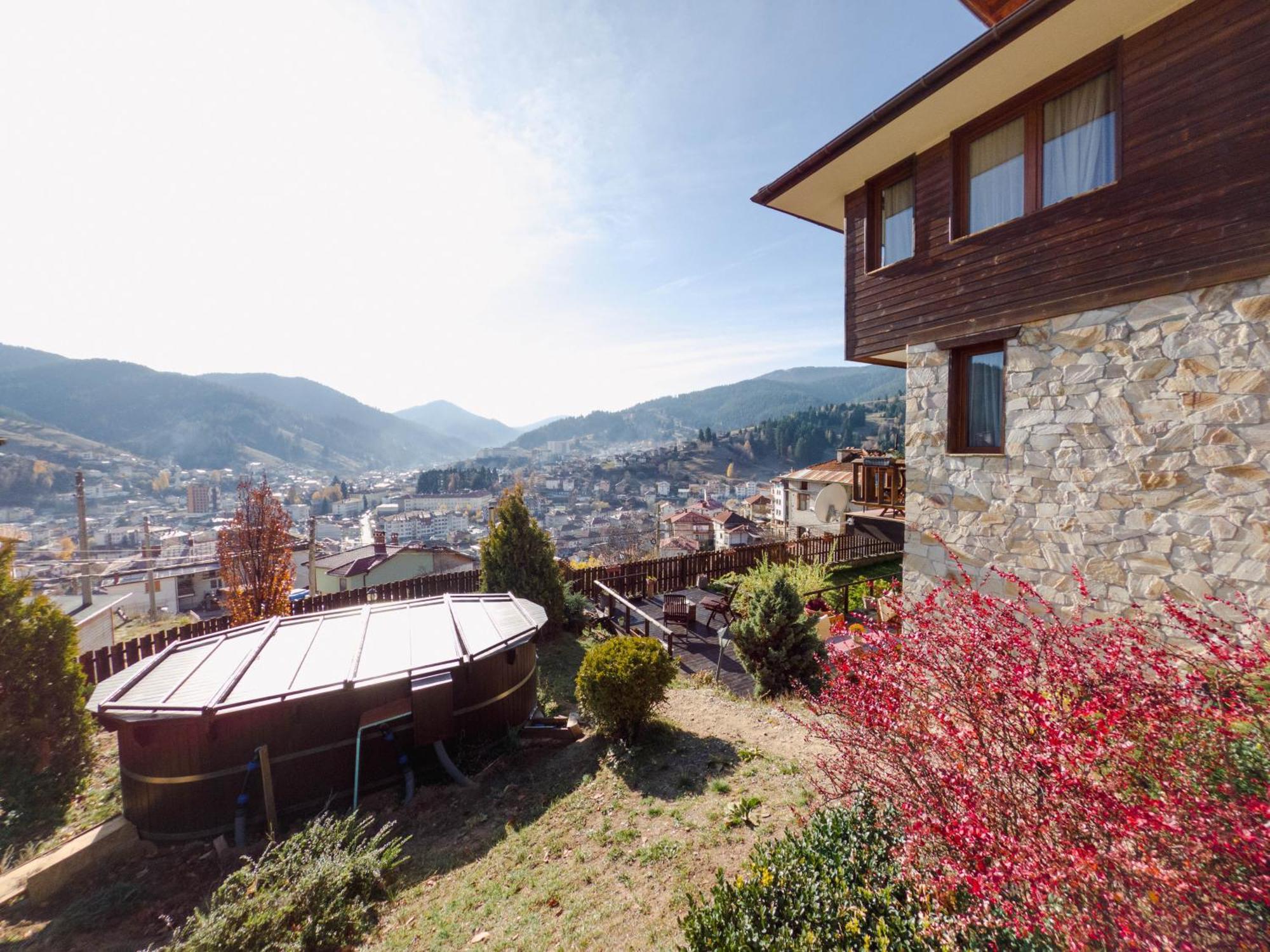 6. Rhodope Nook Guest House