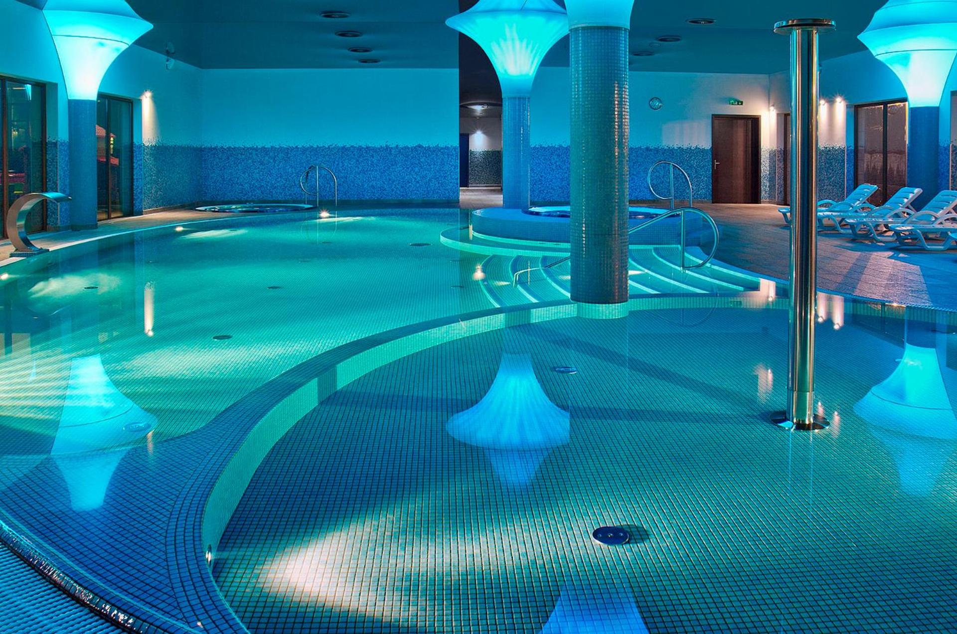 7. Hotel Arkas