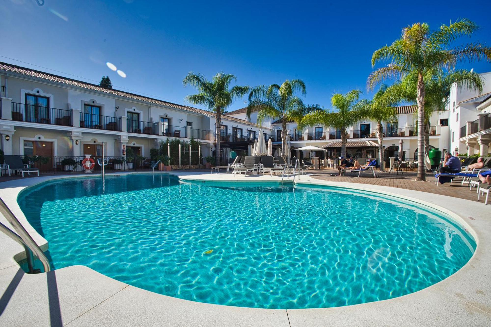 4. Paloma Blanca Boutique Hotel