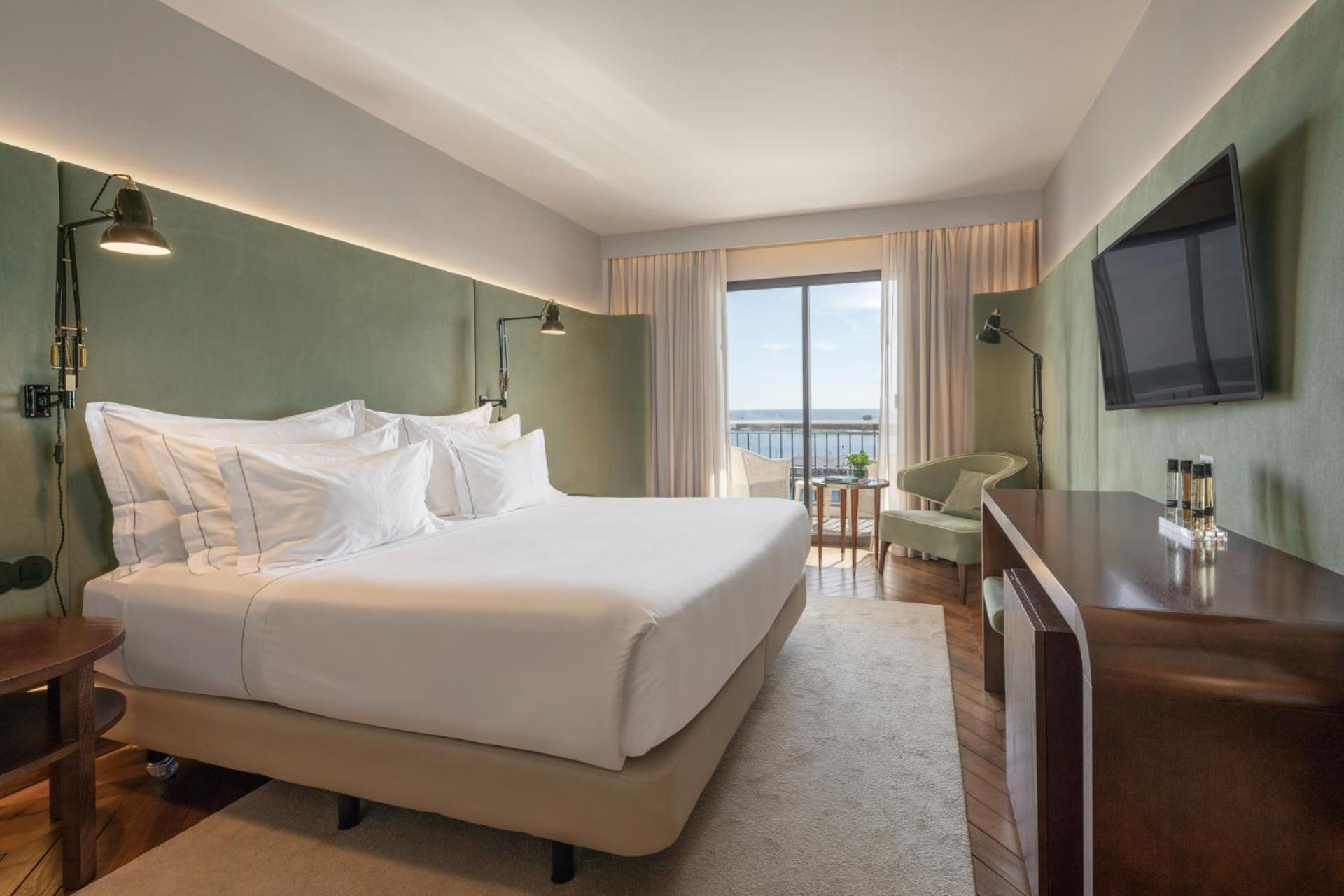 6. Grand Hotel Açores Atlântico