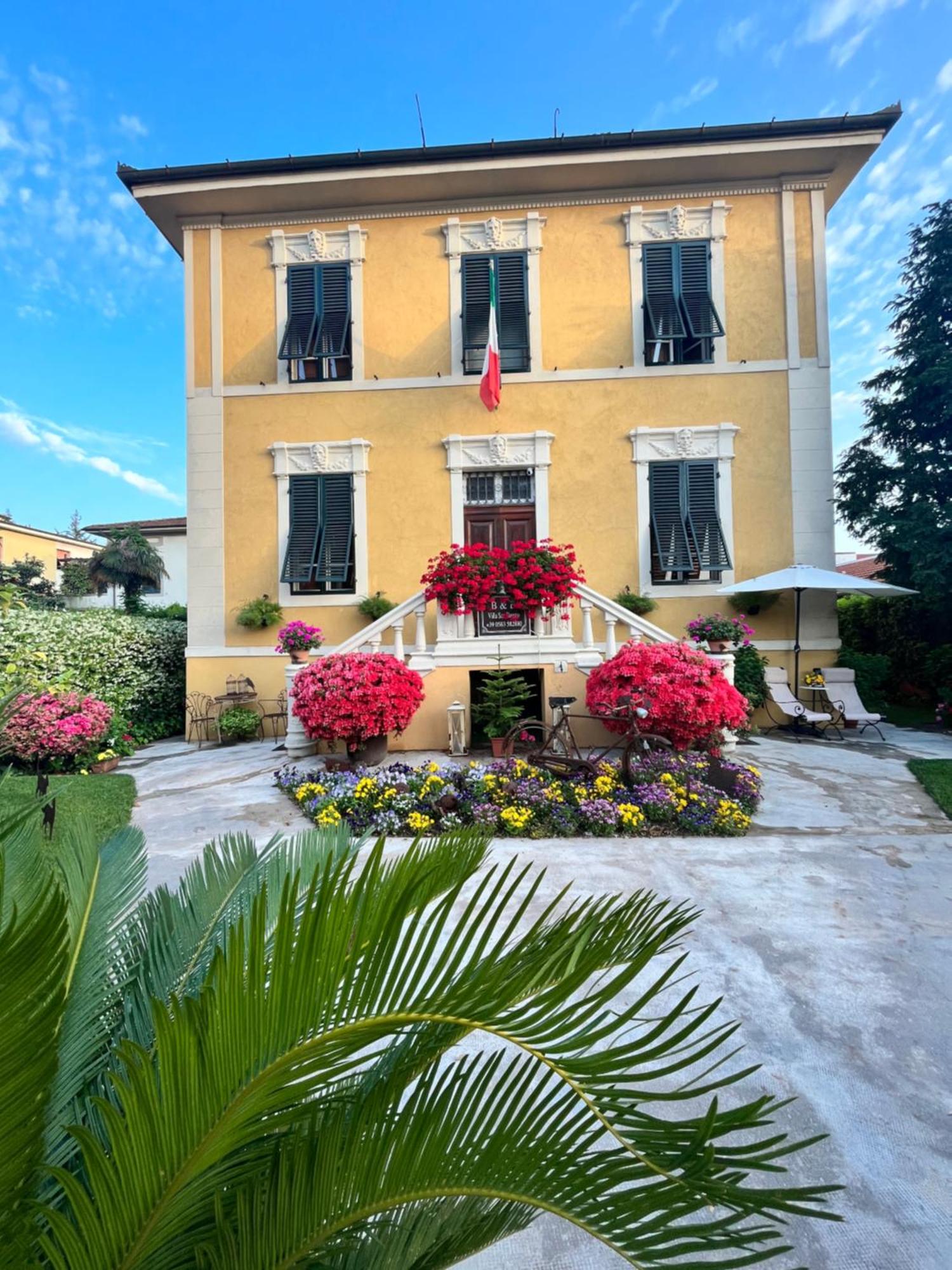 3. Lucca in Villa