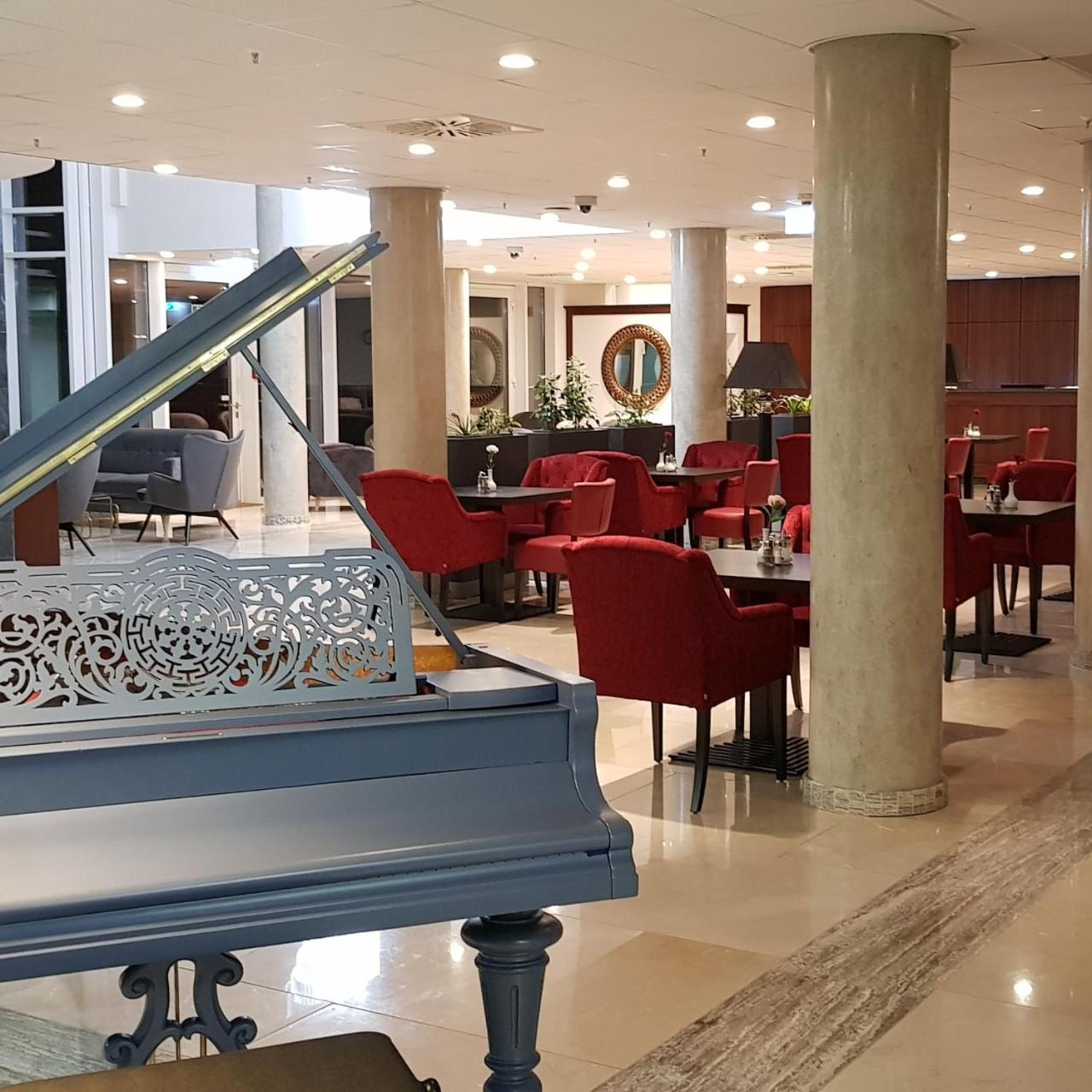 6. Hotel Schopenhauer Hof
