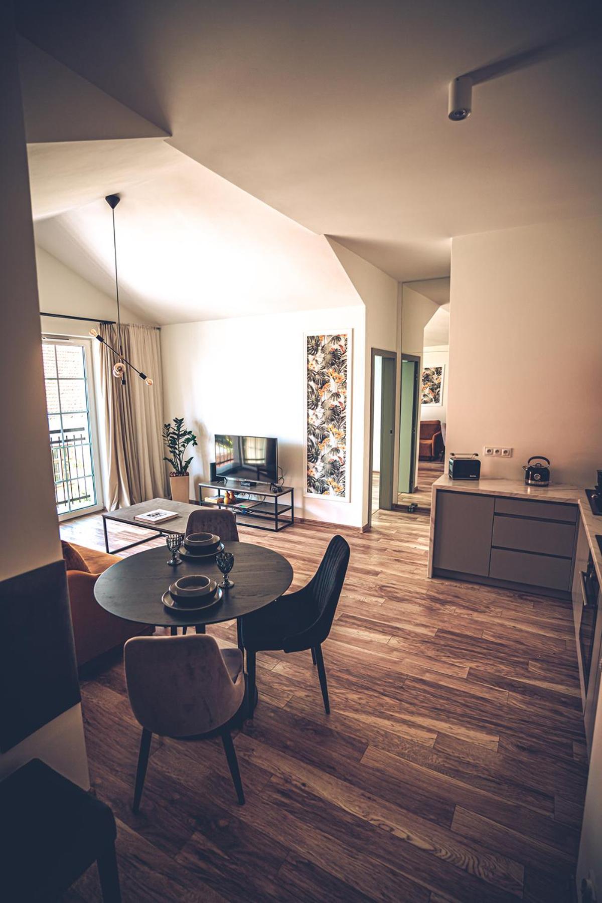 1. THE LOFT – Garncarska 1