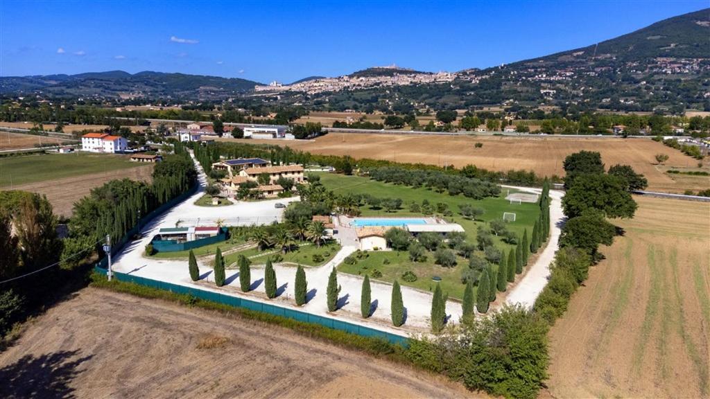 6. Il Casale di Monica