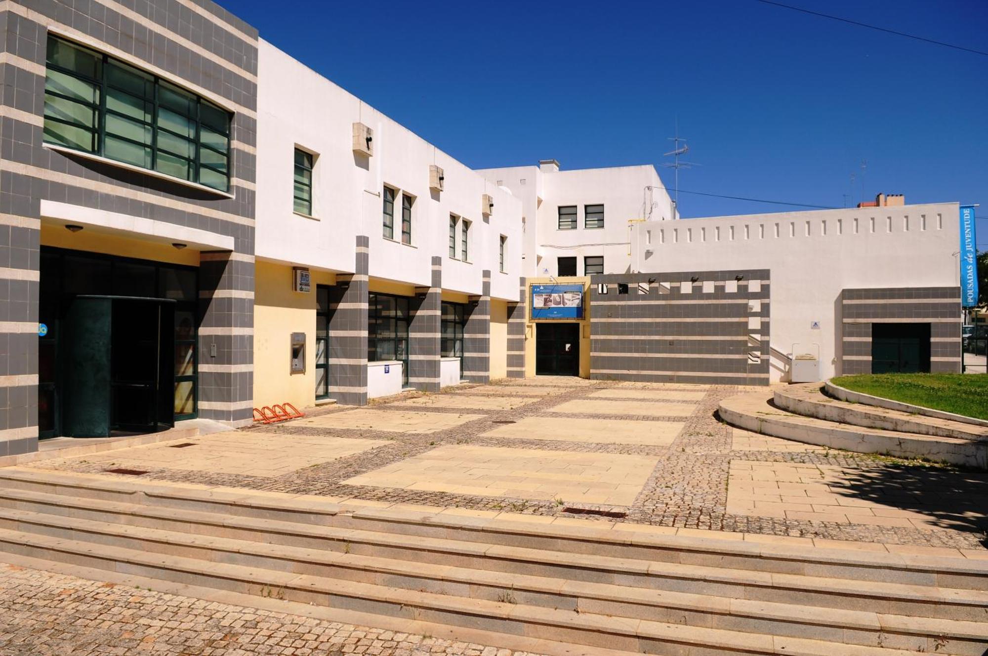 9. Pousada De Juventude Castelo Branco