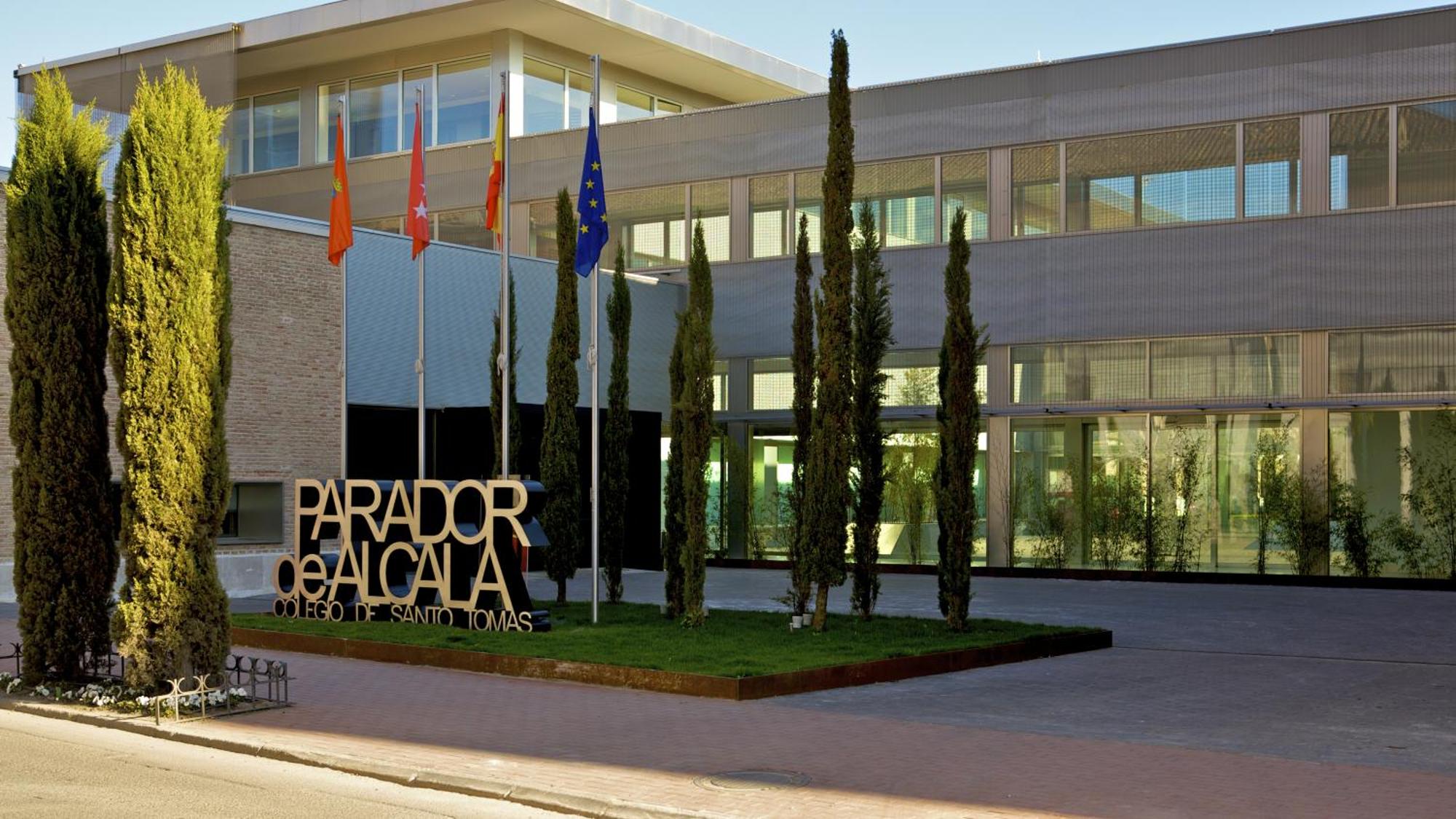 1. Parador de Alcalá de Henares