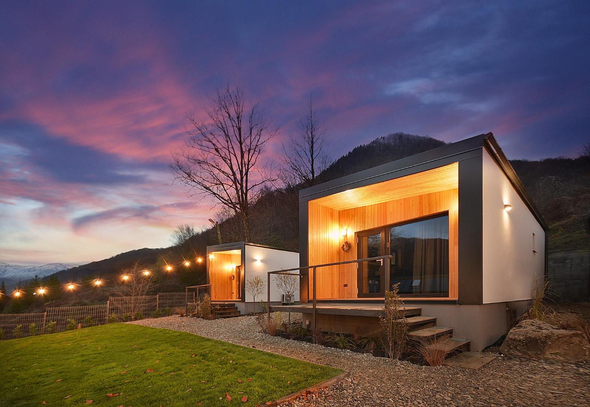 10. Kub House Village