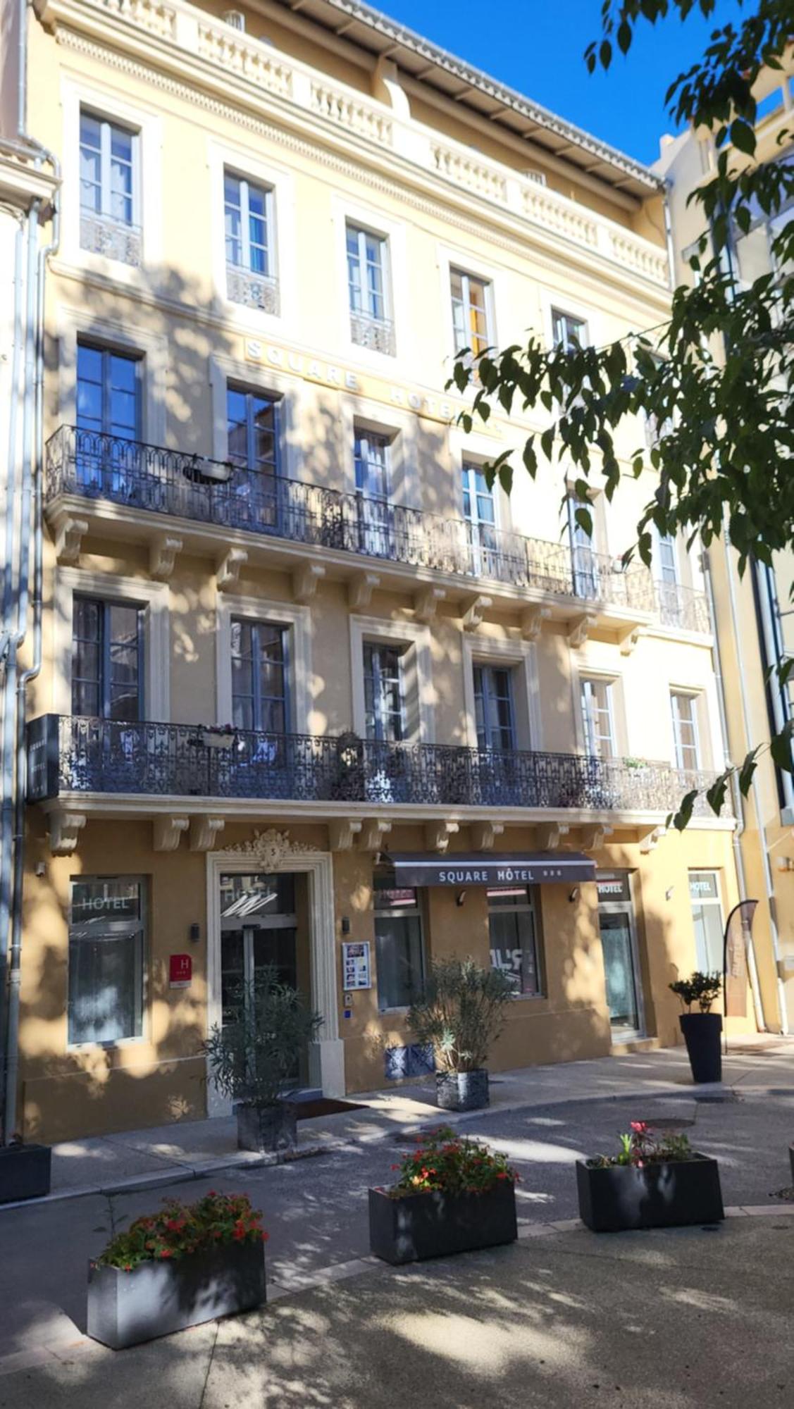 2. Square Hôtel