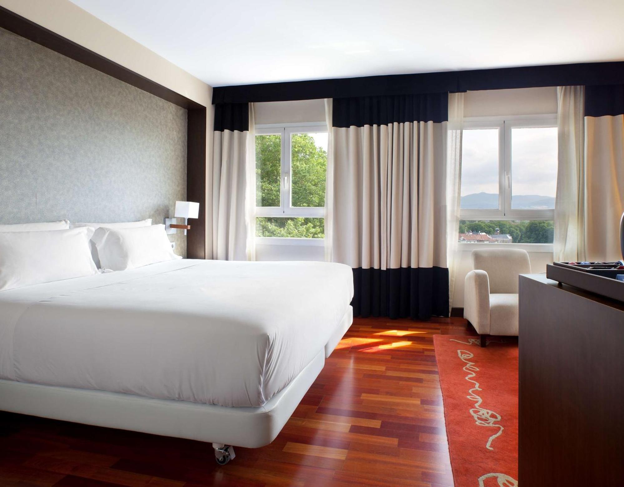 4. NH Canciller Ayala Vitoria