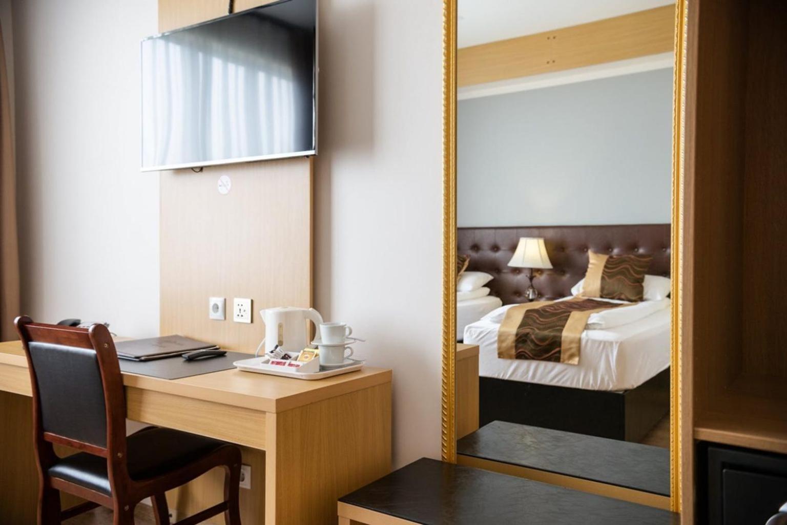 爵士酒店（Hotel Jazz）