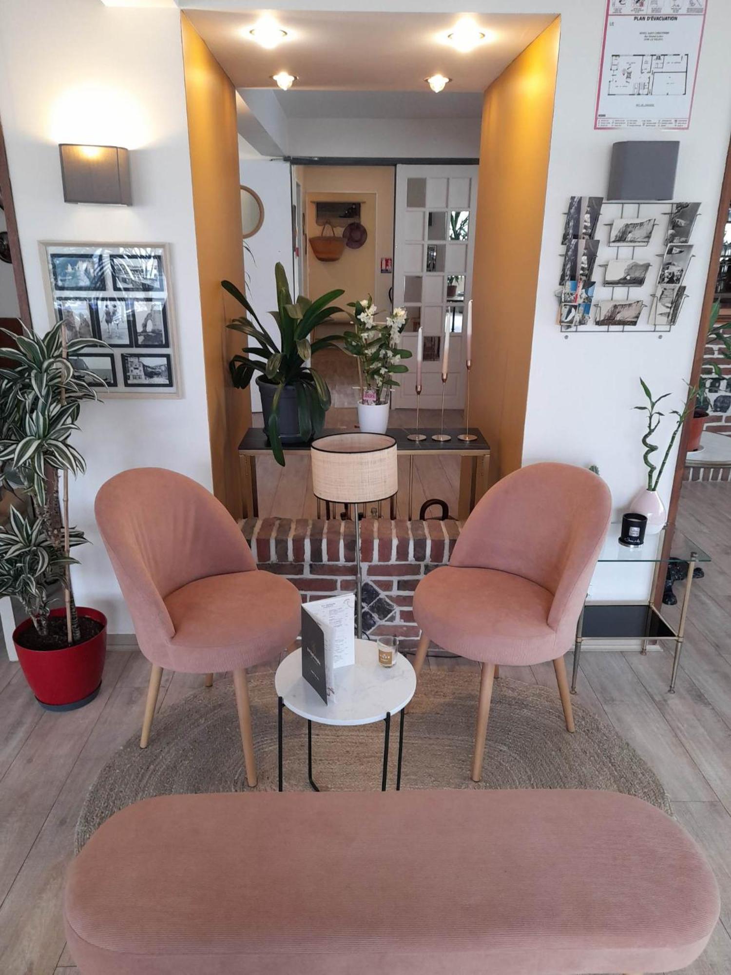 4. Hotel Saint Christophe