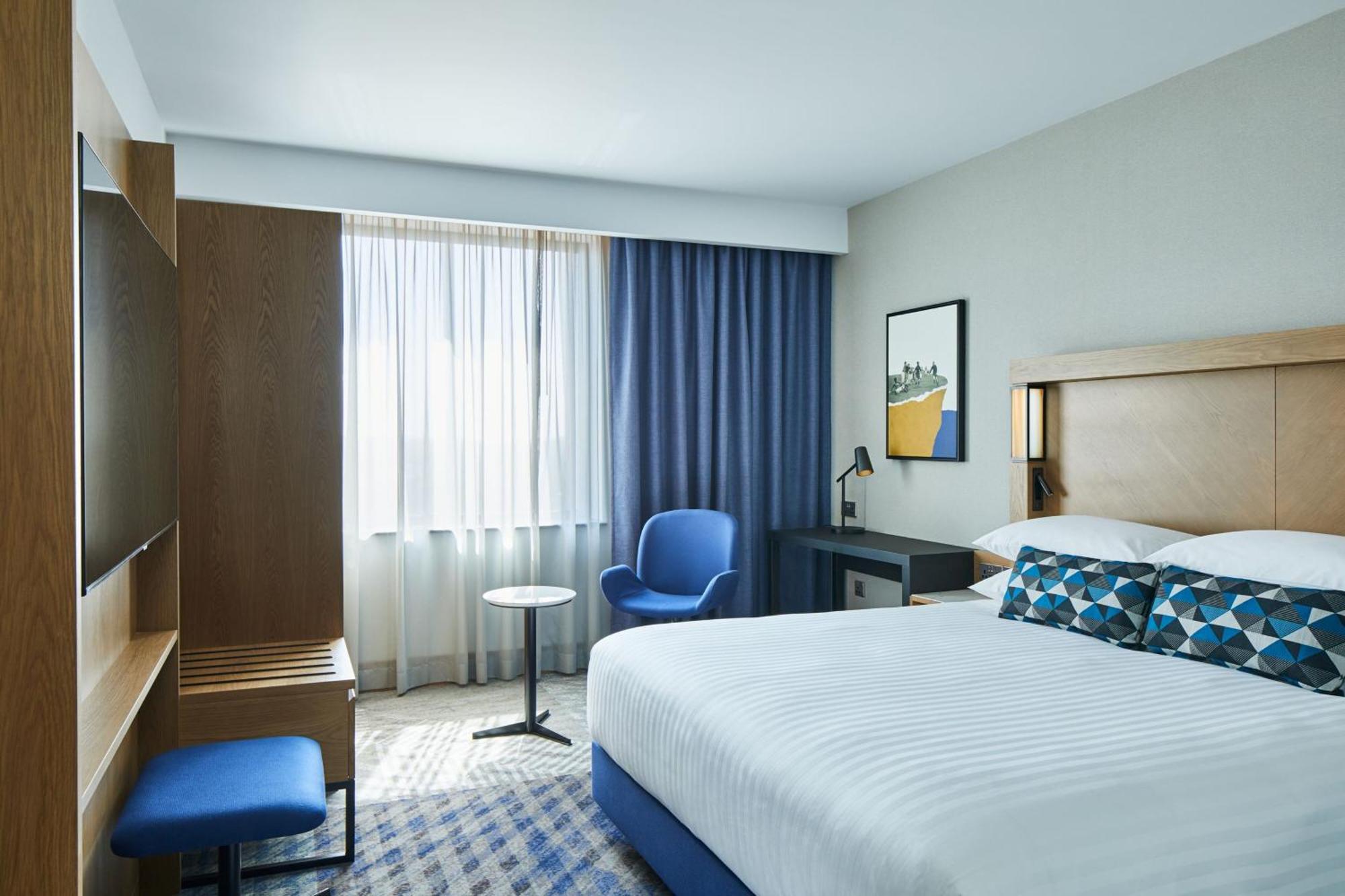 4. Courtyard by Marriott Exeter Sandy Park