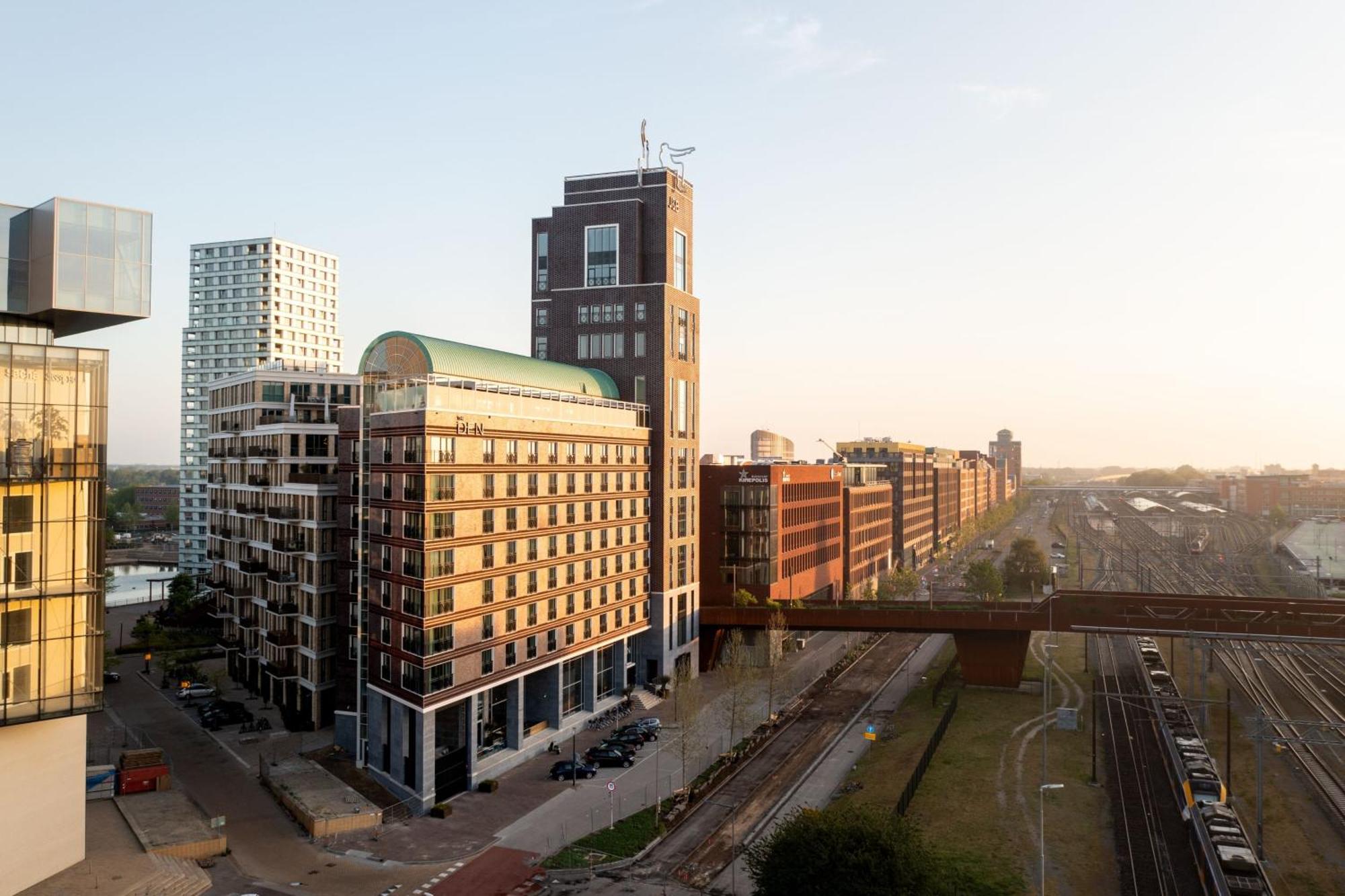 1. The Den, ‘s-Hertogenbosch, a Tribute Portfolio Hotel
