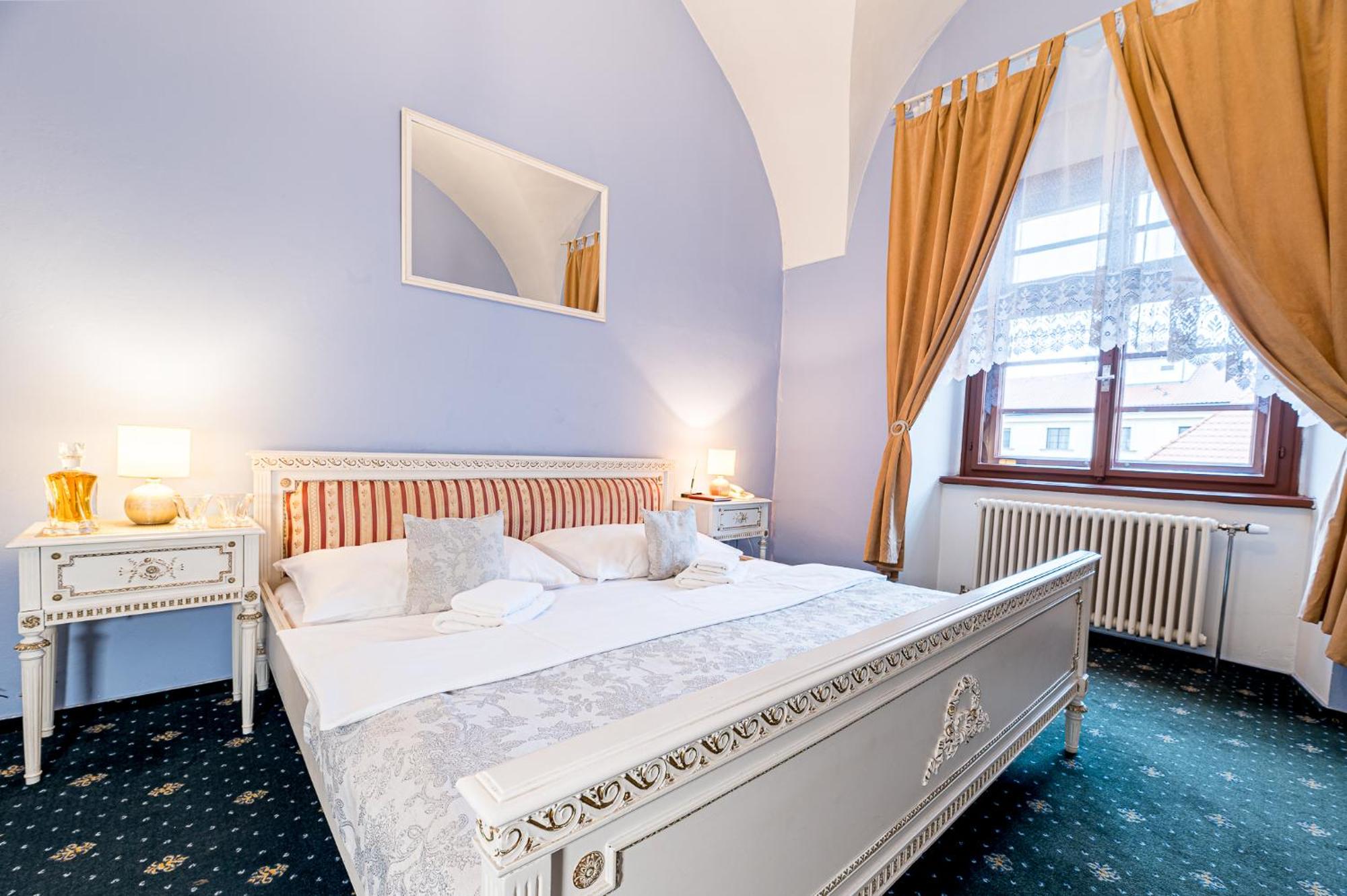10. AP10 - Apartments 4U Březinova "Overnight Simply