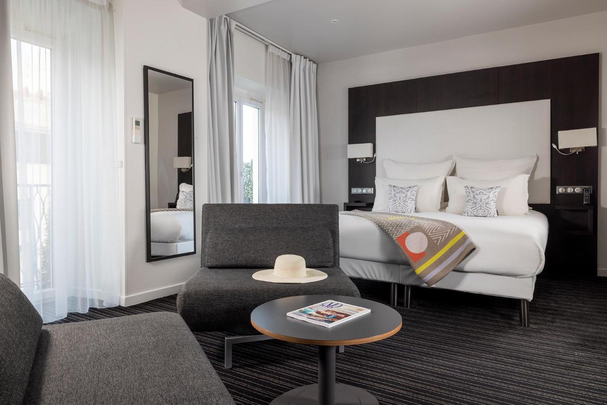 9. Hotel 64 Nice