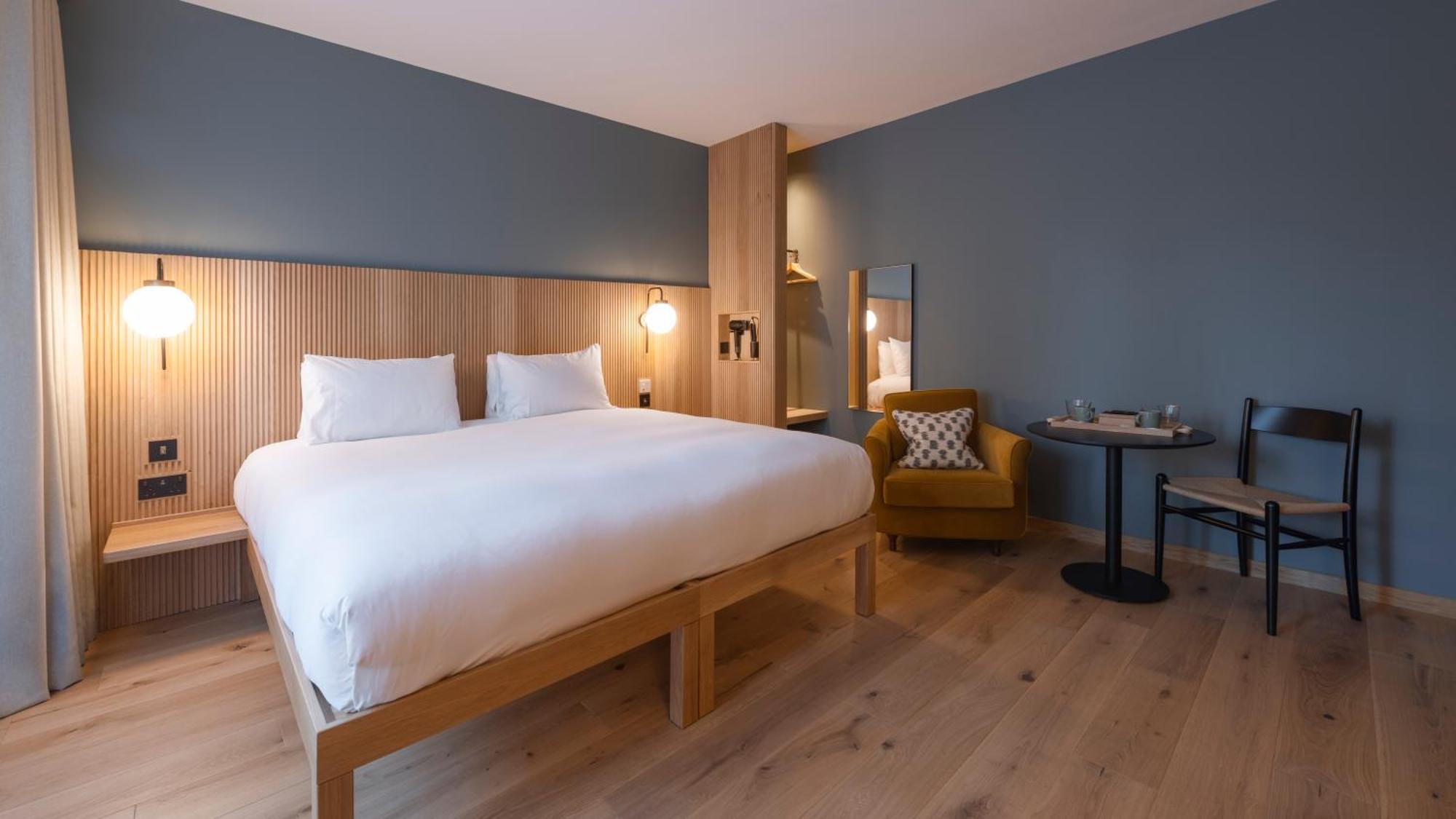 4. Mollie's Motel & Diner