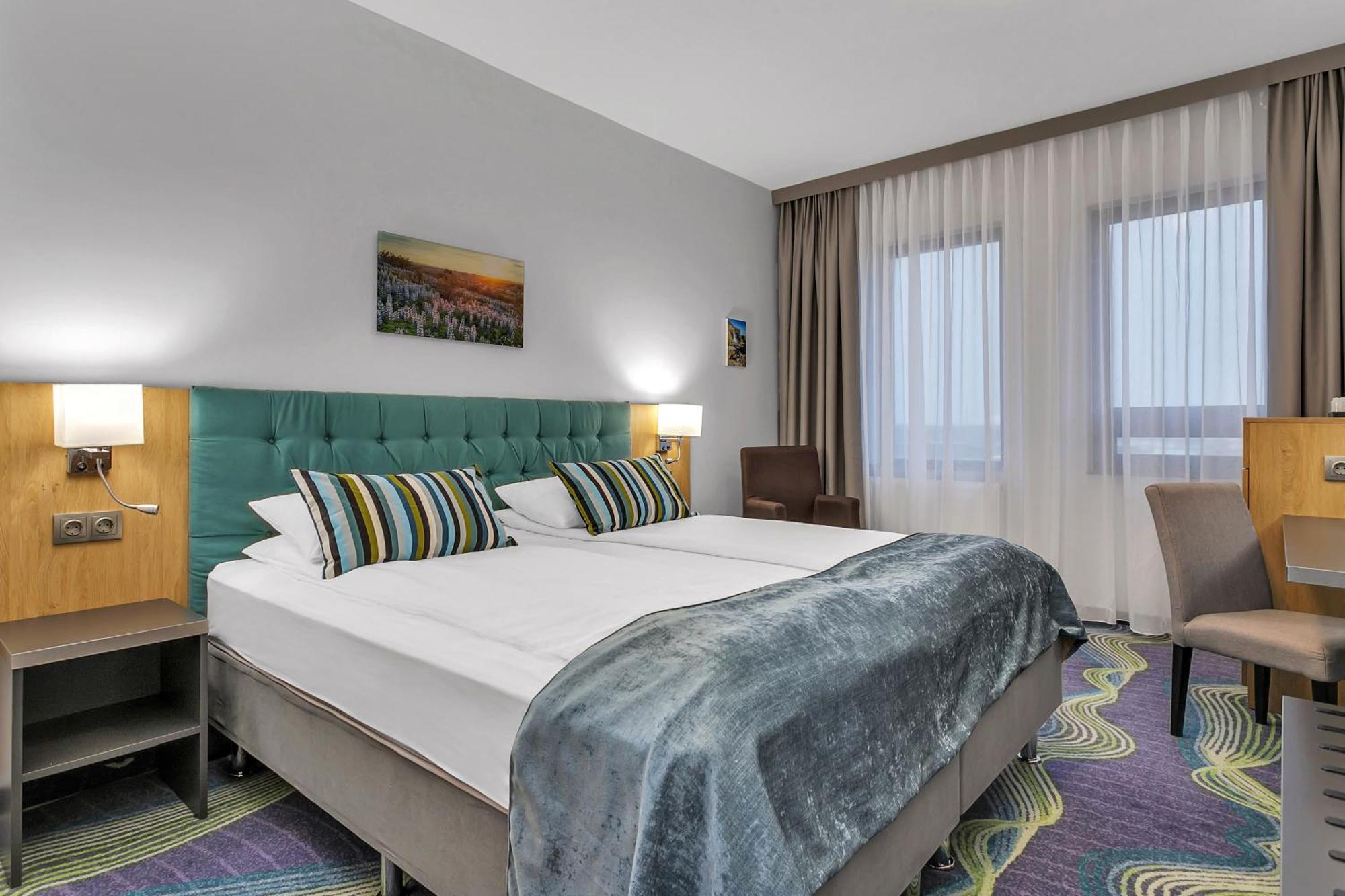 Airport Hotel Aurora