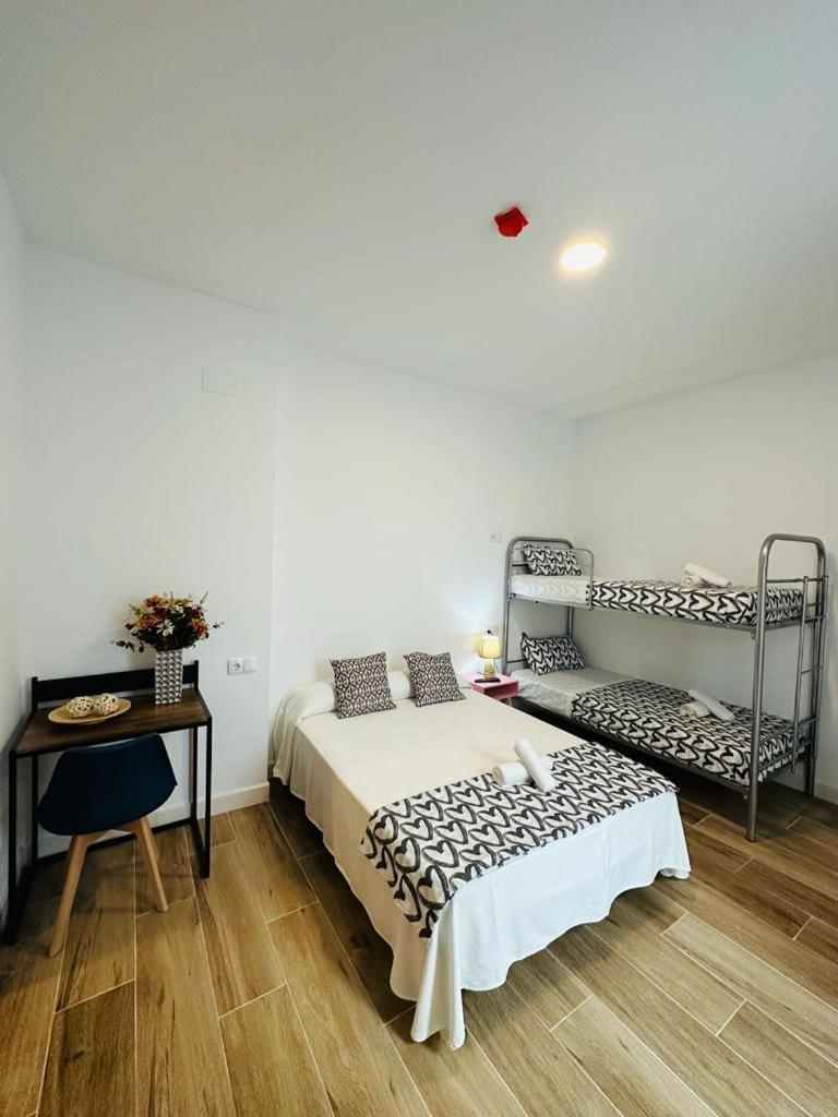 10. HOSTEL COSTA-LUZ Béjar 28-30