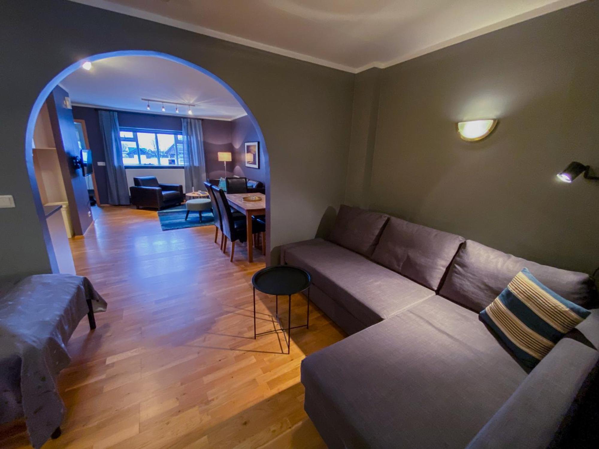 Bakki Apartments & Hostel