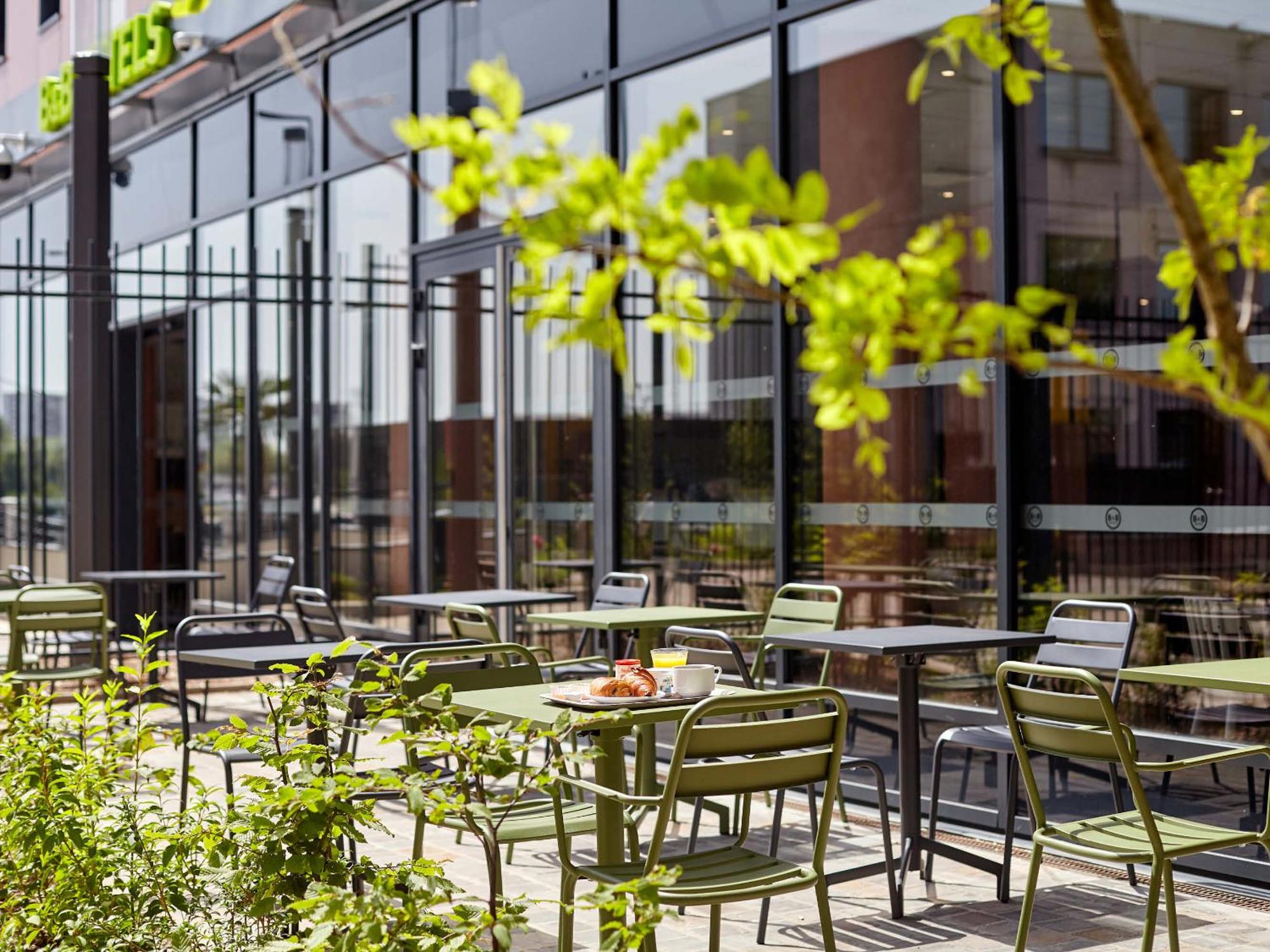 2. B&B Hotel Argenteuil