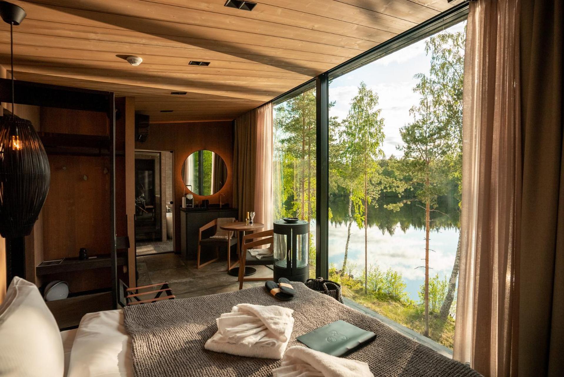 5. Kuru Resort