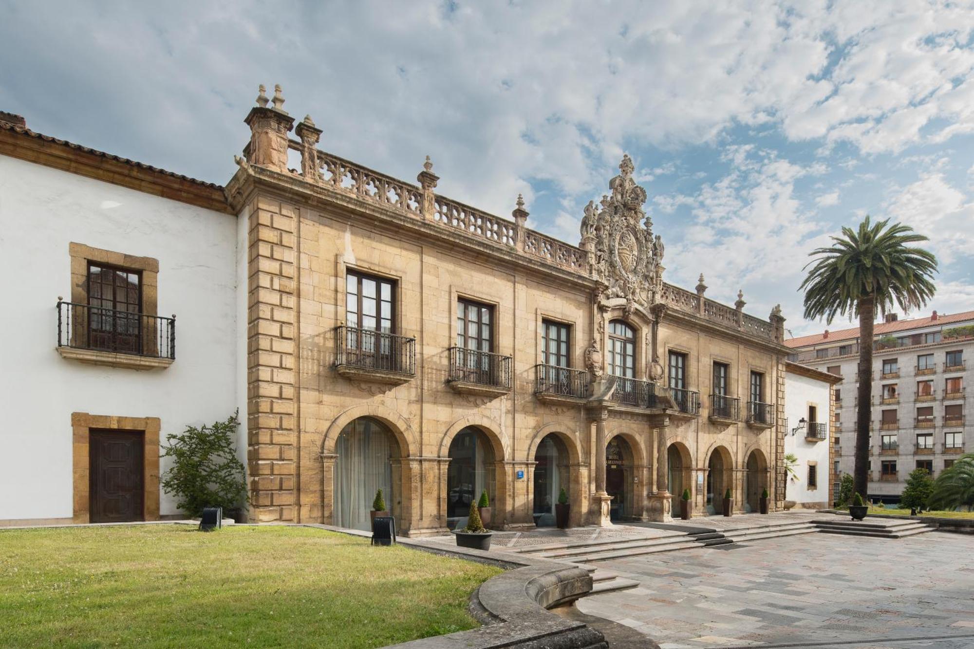 9. Eurostars Hotel de la Reconquista