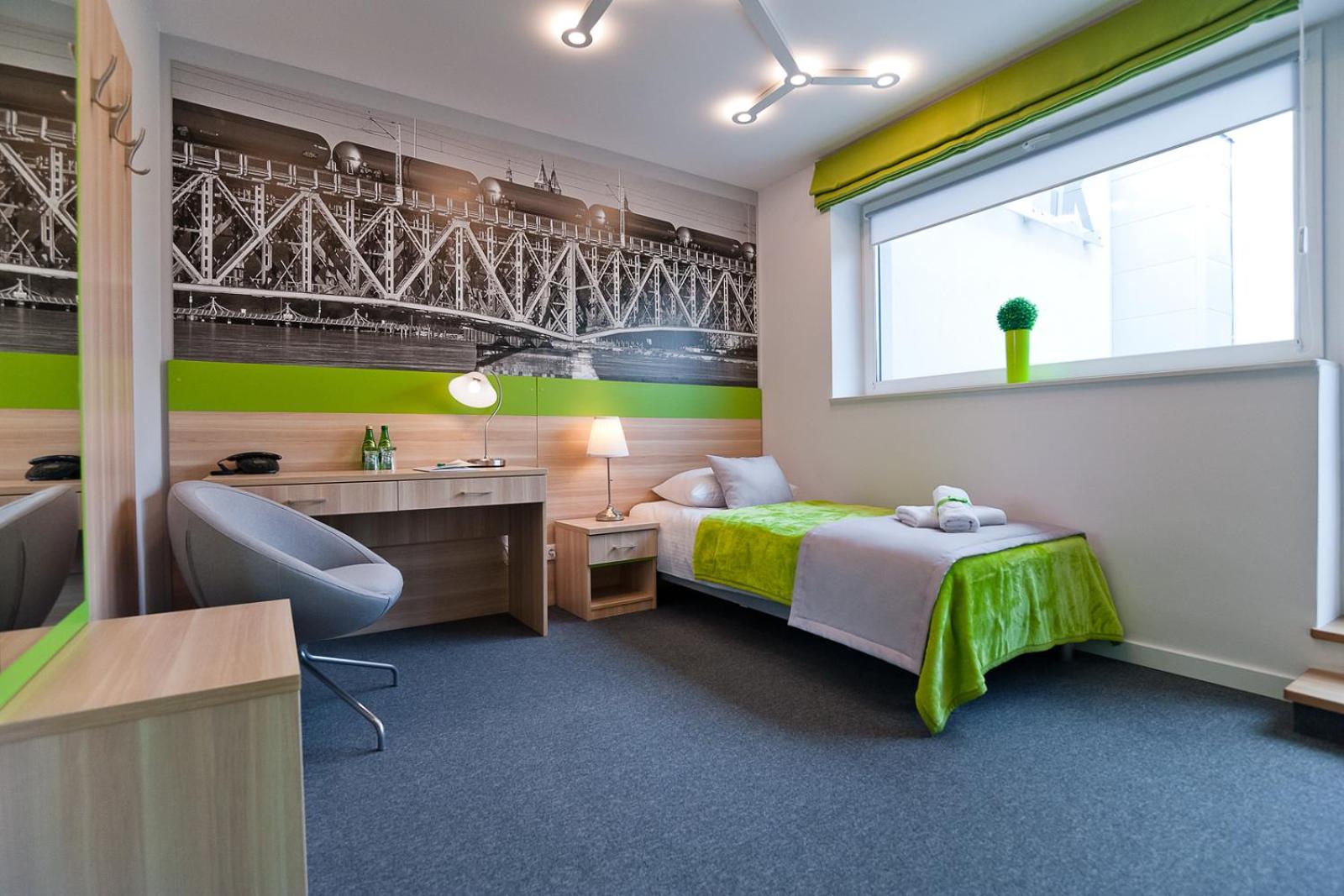7. Figaro - Hotel I Restauracja