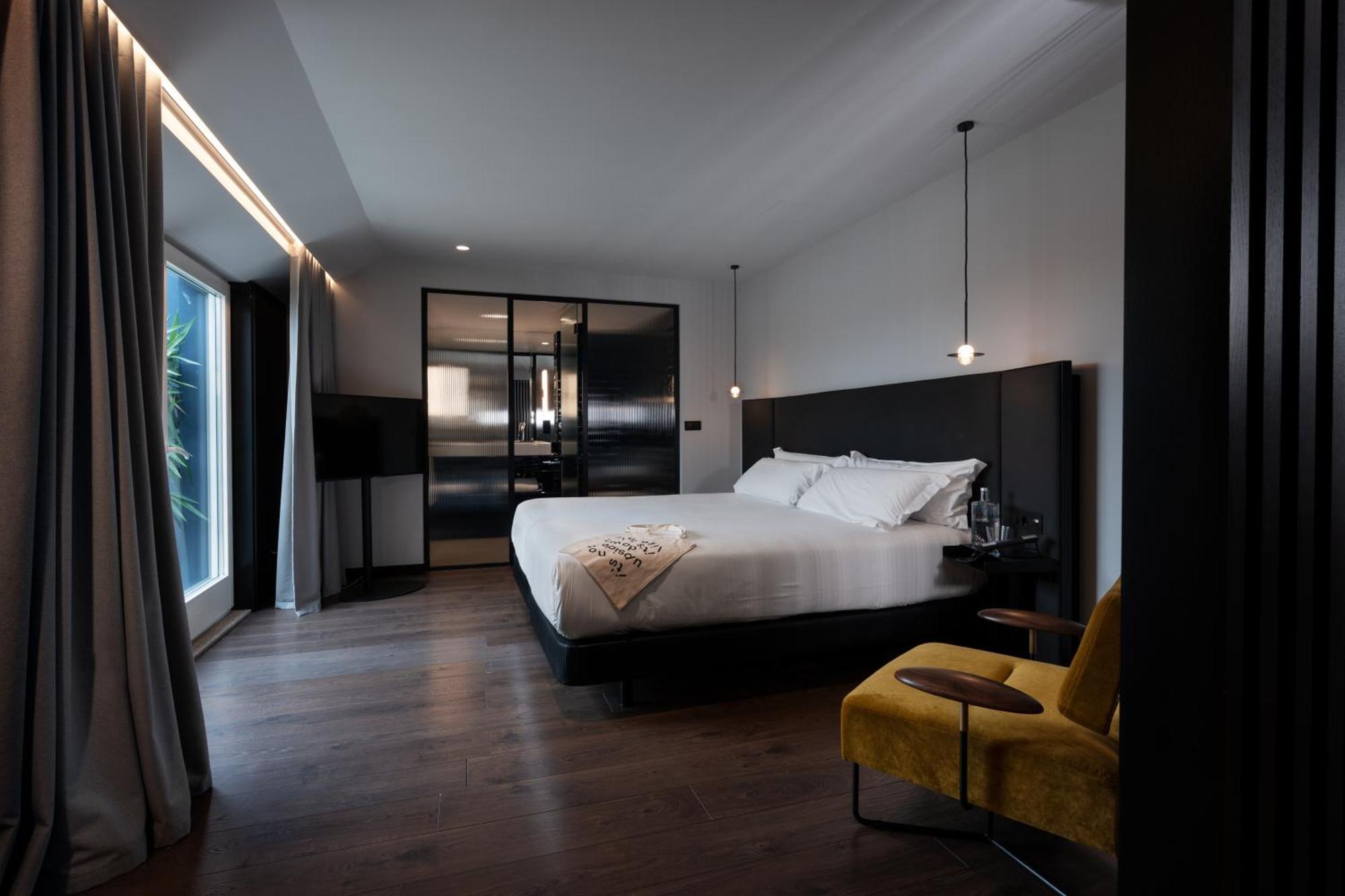 Top 10 Places To Stay in Porto