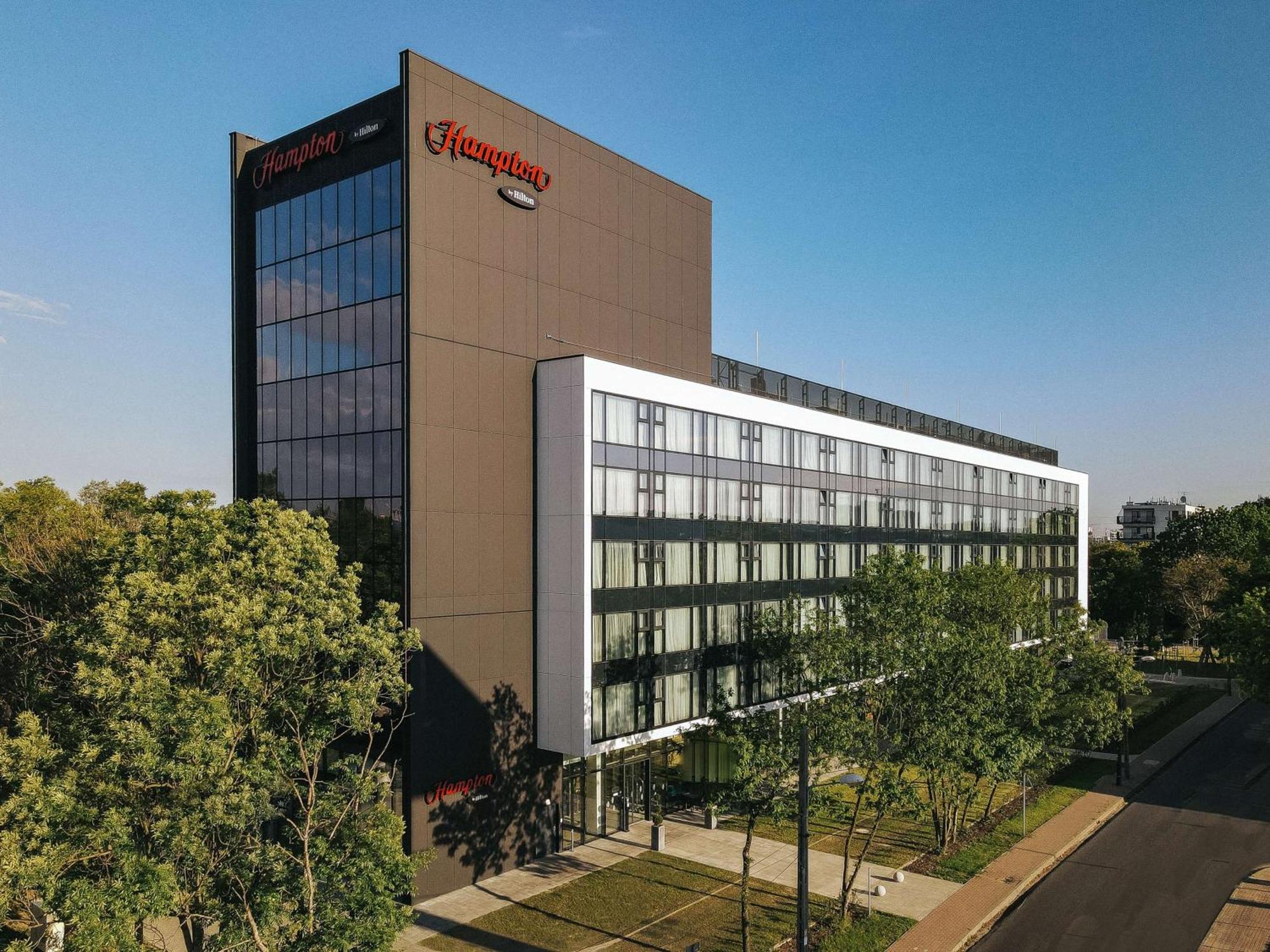 10. Hampton by Hilton Warsaw Reduta