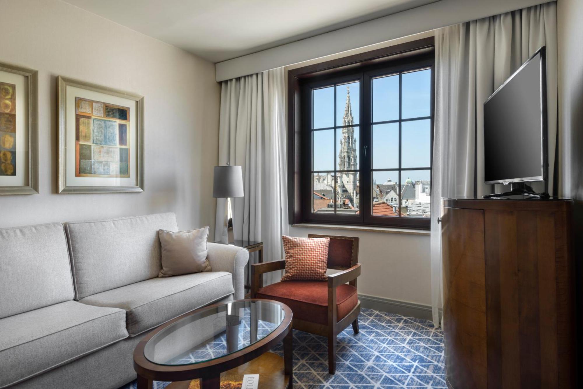 5. Warwick Grand-Place Brussels