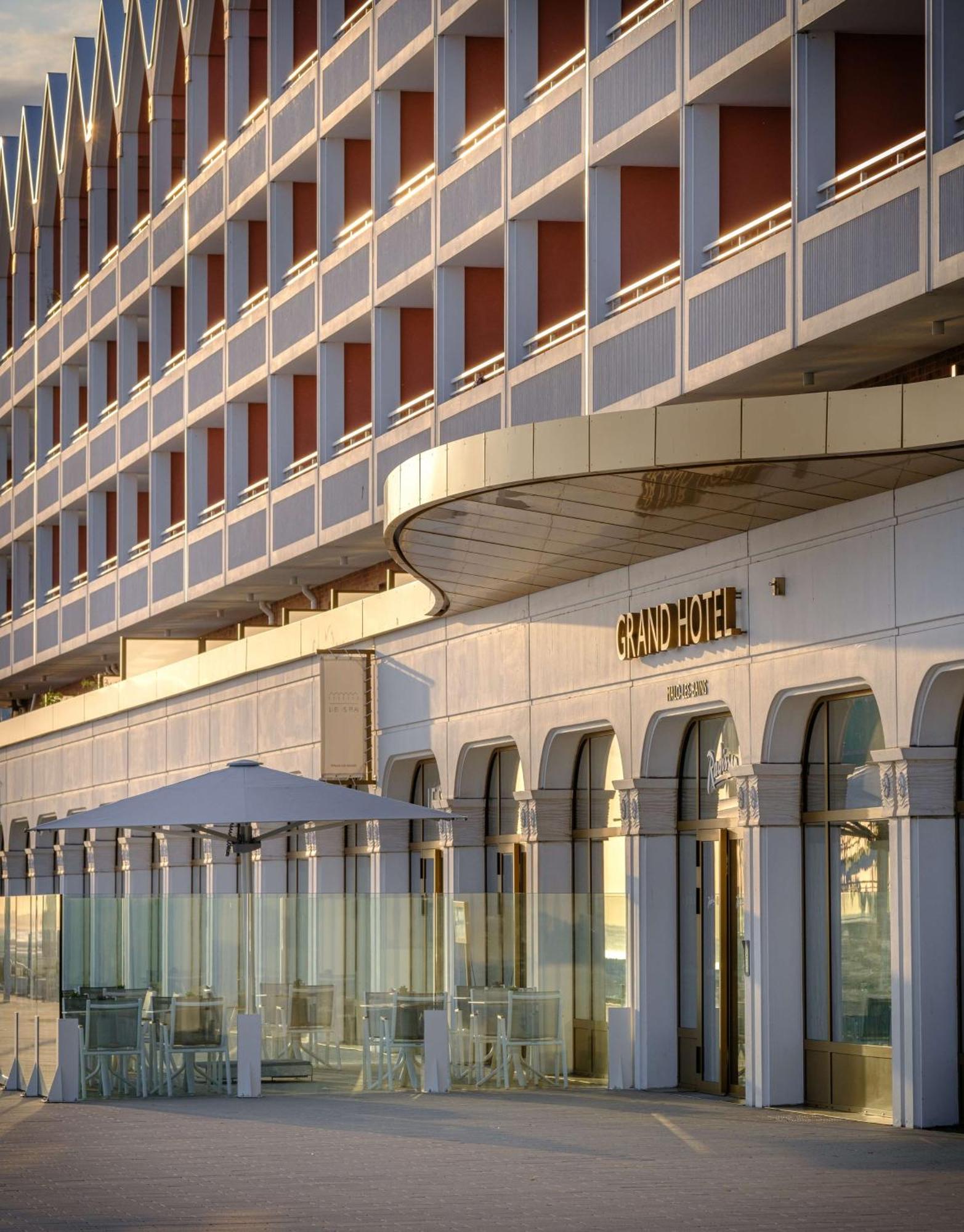 1. Radisson Blu Grand Hotel & Spa, Malo-Les-Bains