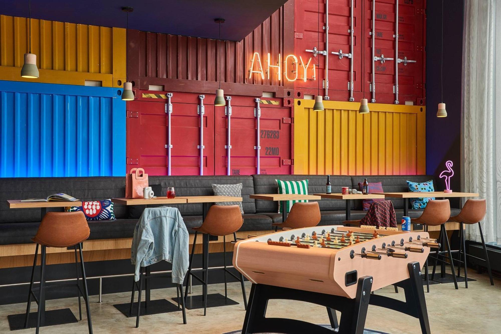 2. Moxy Southampton