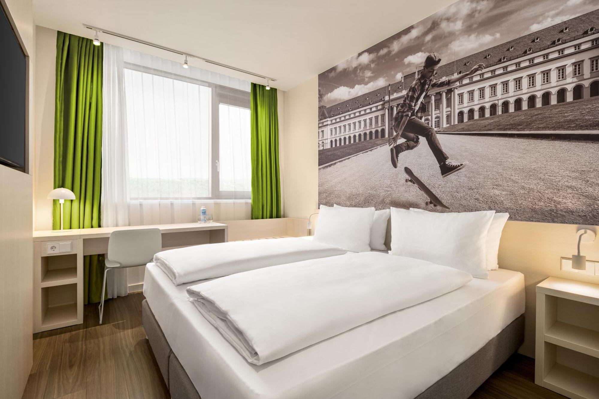 5. Super 8 by Wyndham Koblenz