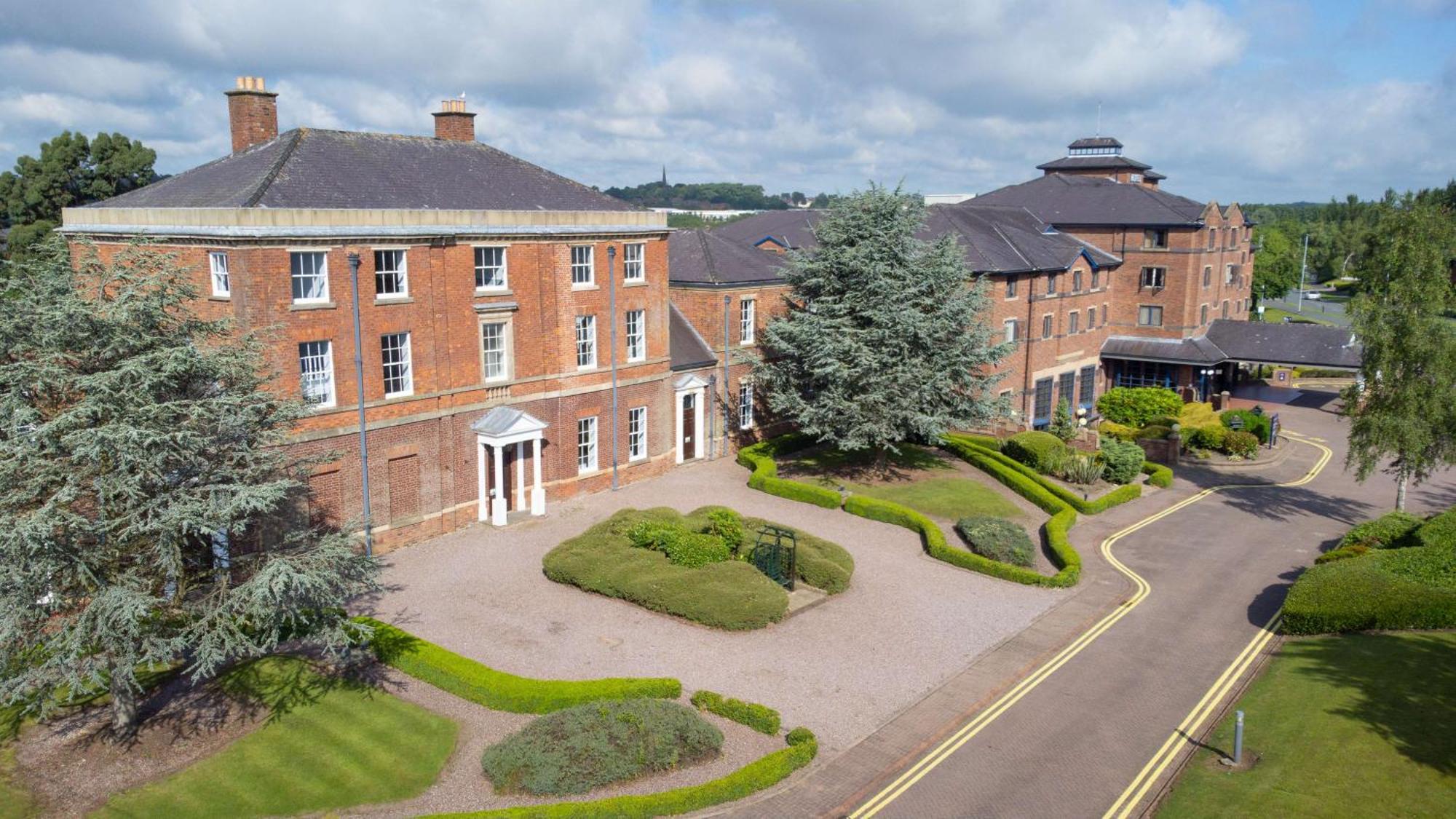 6. Clayhanger Guesthouse