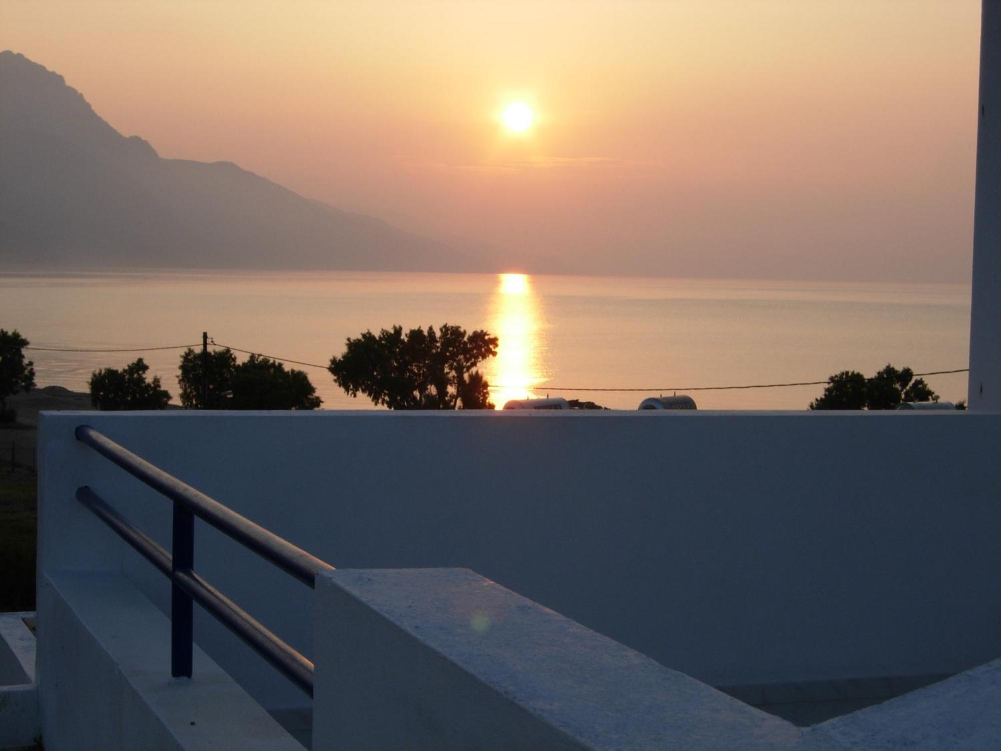10. Philippos Studios & Apartments