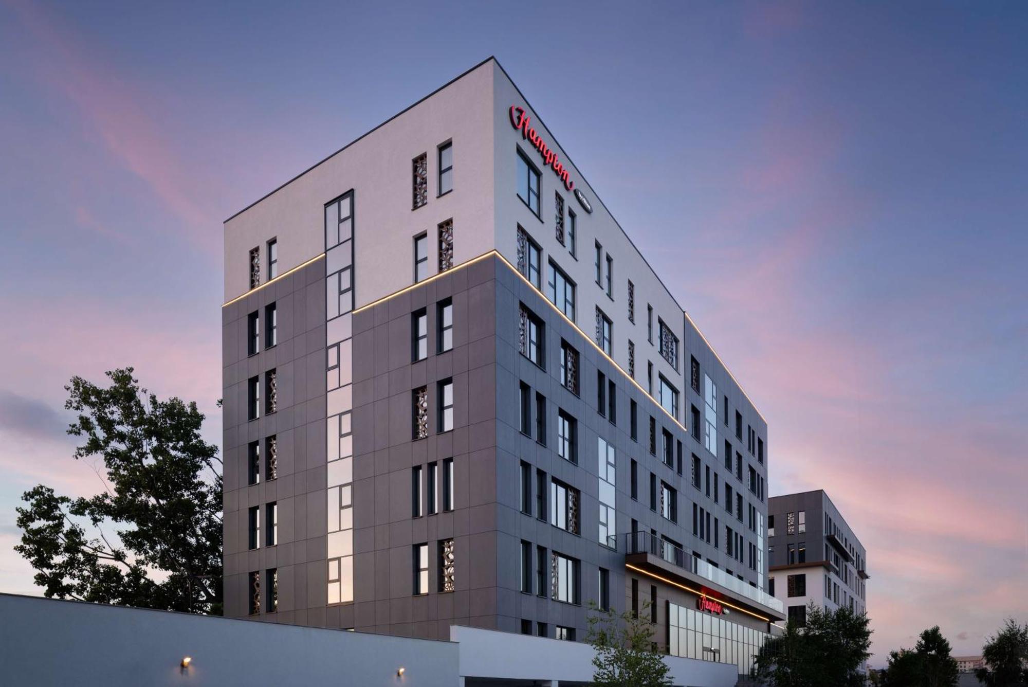 2. Hampton by Hilton Targu Mures
