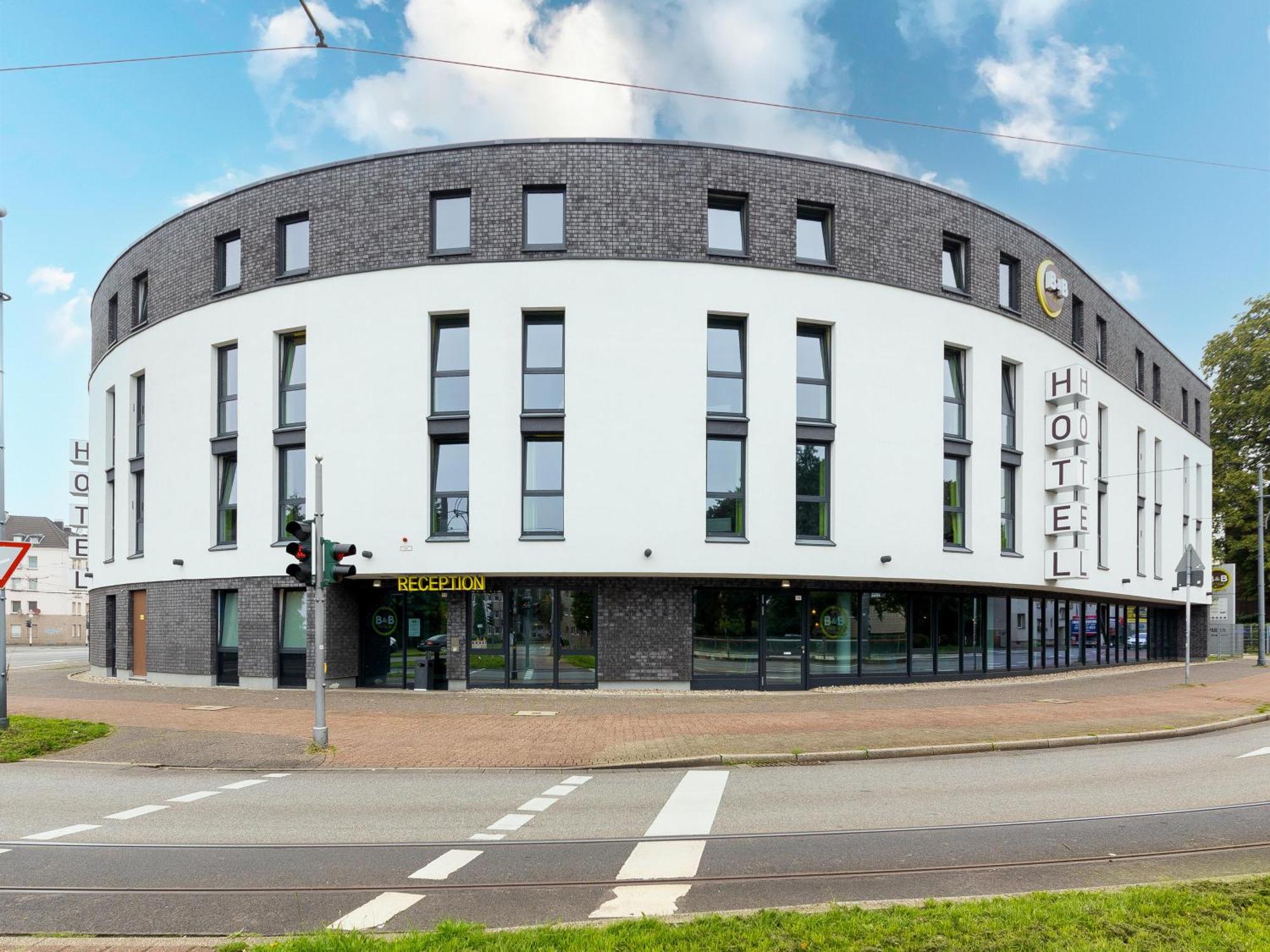 8. B&B HOTEL Krefeld-City