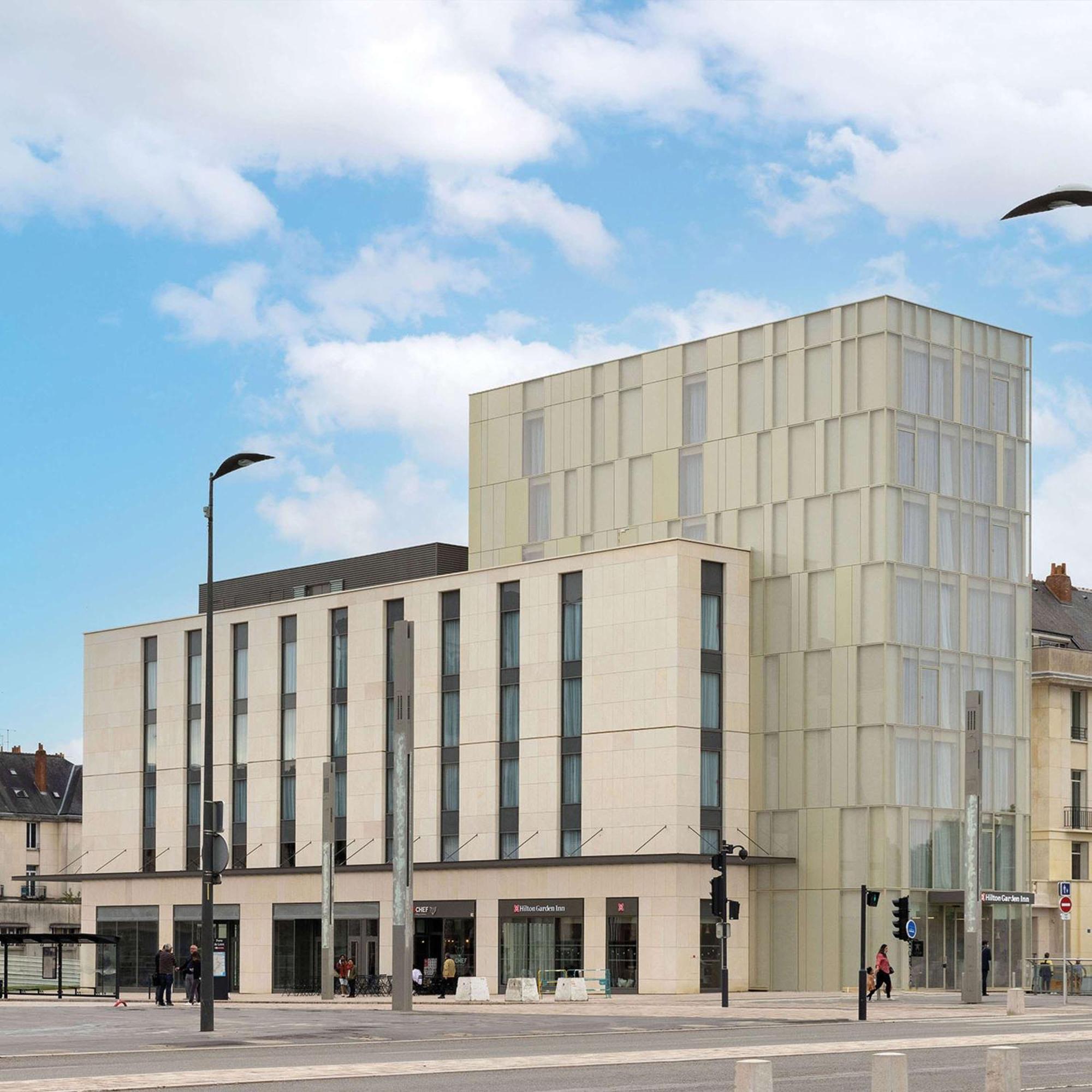 9. Hilton Garden Inn Tours Centre