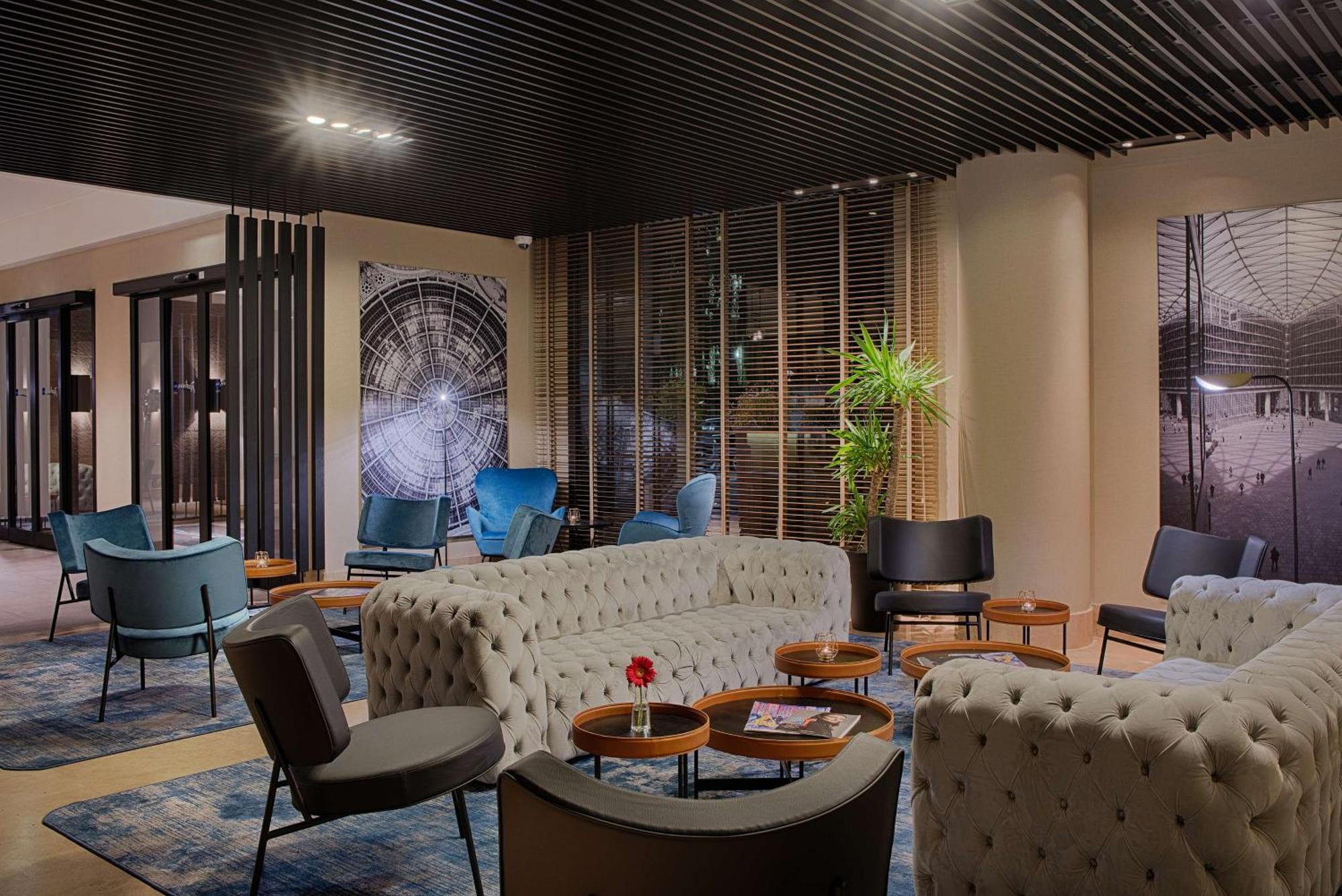 10. Radisson Blu Hotel Milan