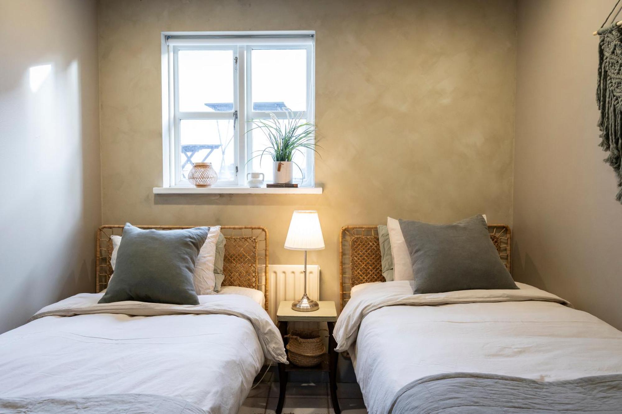 老魅力公寓 - 凯夫拉维克市中心（Old Charm Apartment - Keflavík Downtown）