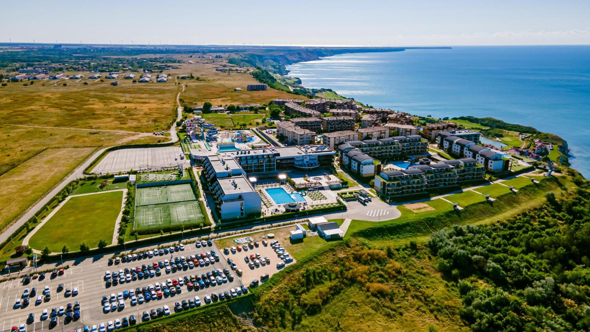 4. Topola Skies Resort & Aquapark