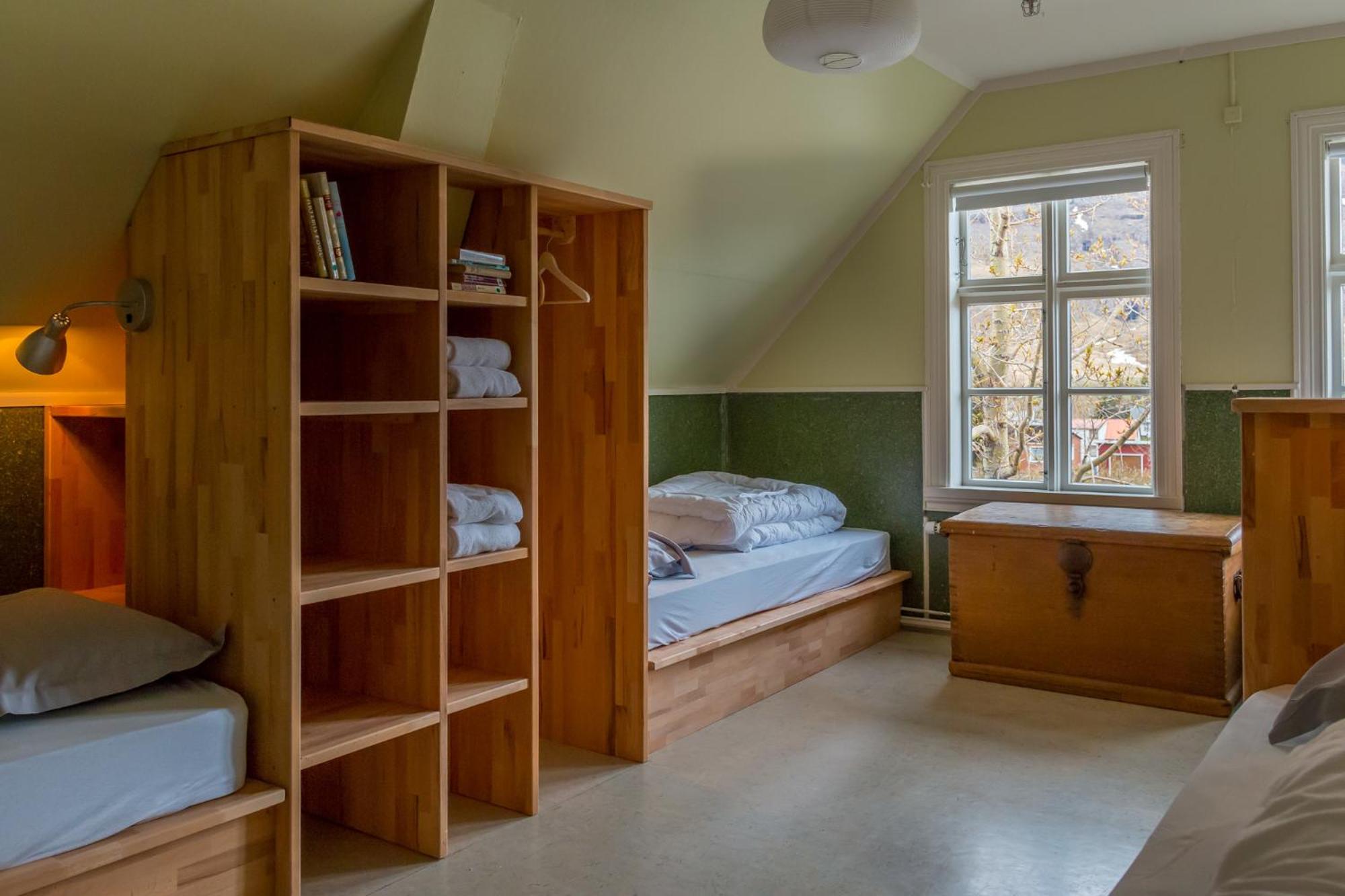 Hafaldan HI Hostel | Old Hospital