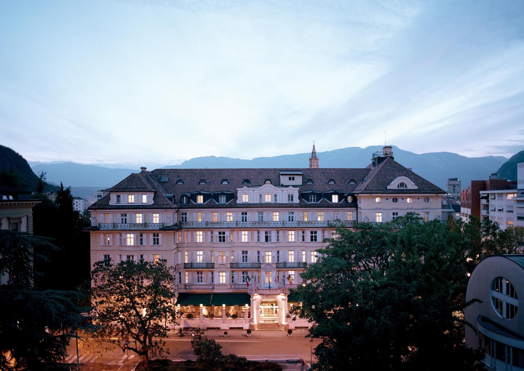 2. Parkhotel Laurin
