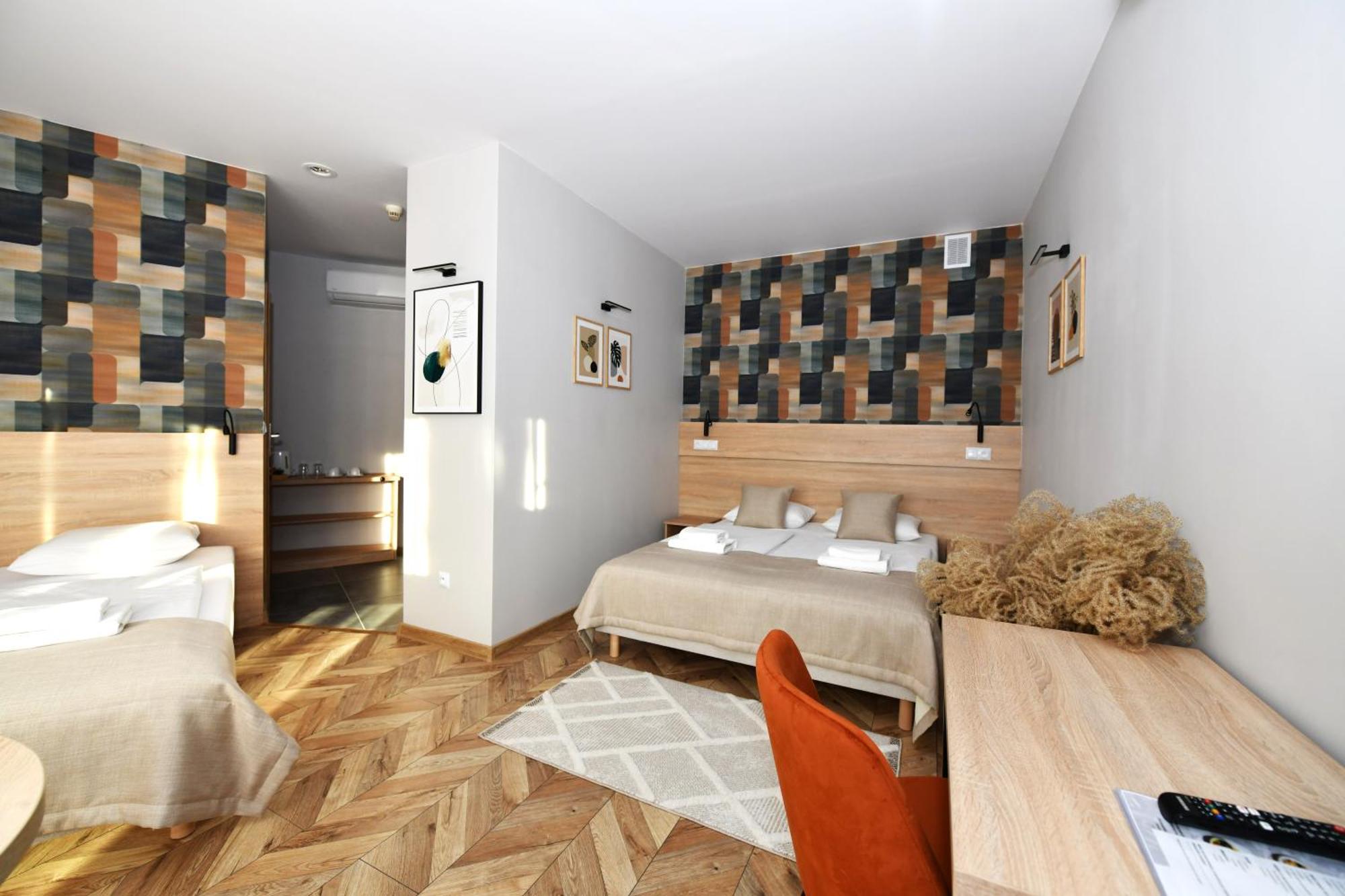 2. Hotel Polonia