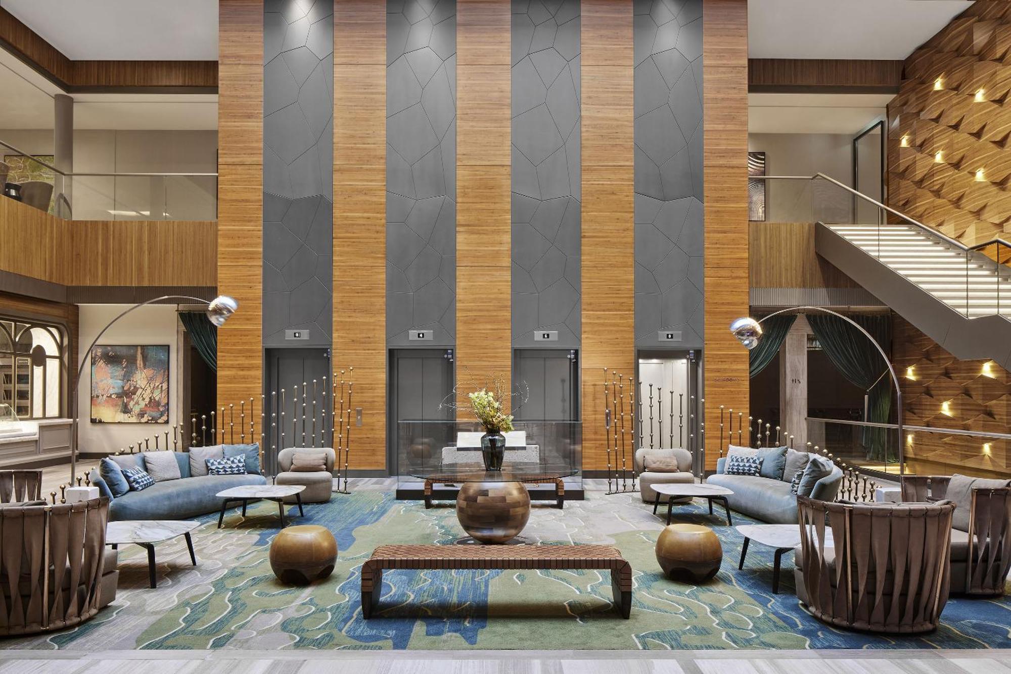 1. Titanic Chaussee Berlin