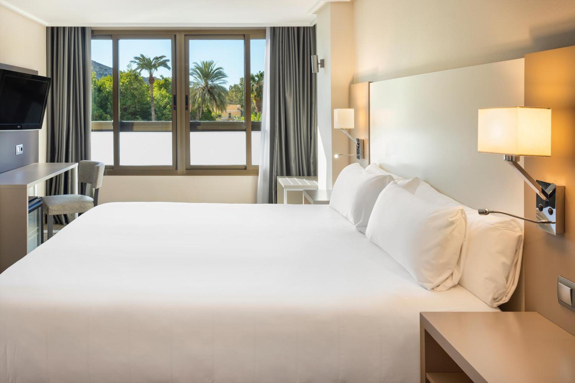 2. B&B HOTEL Cartagena Cartagonova